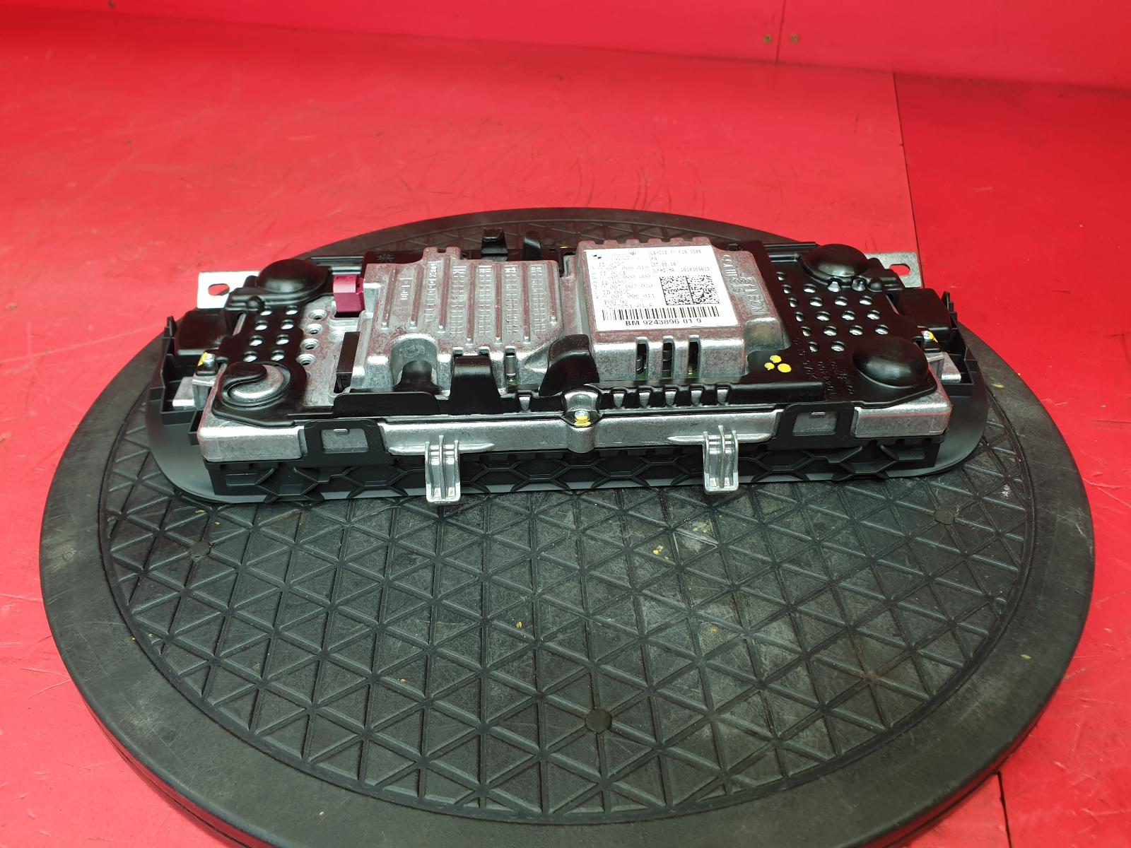Radio Display 5 Series Bmw 2010