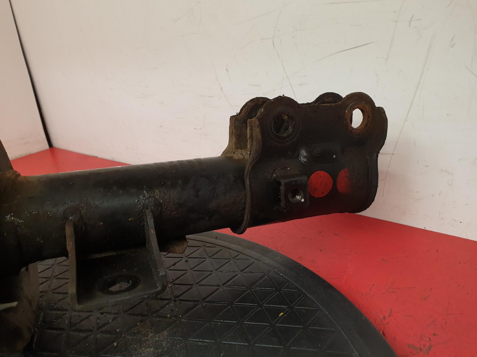 RF Strut Ceed Kia 2013 