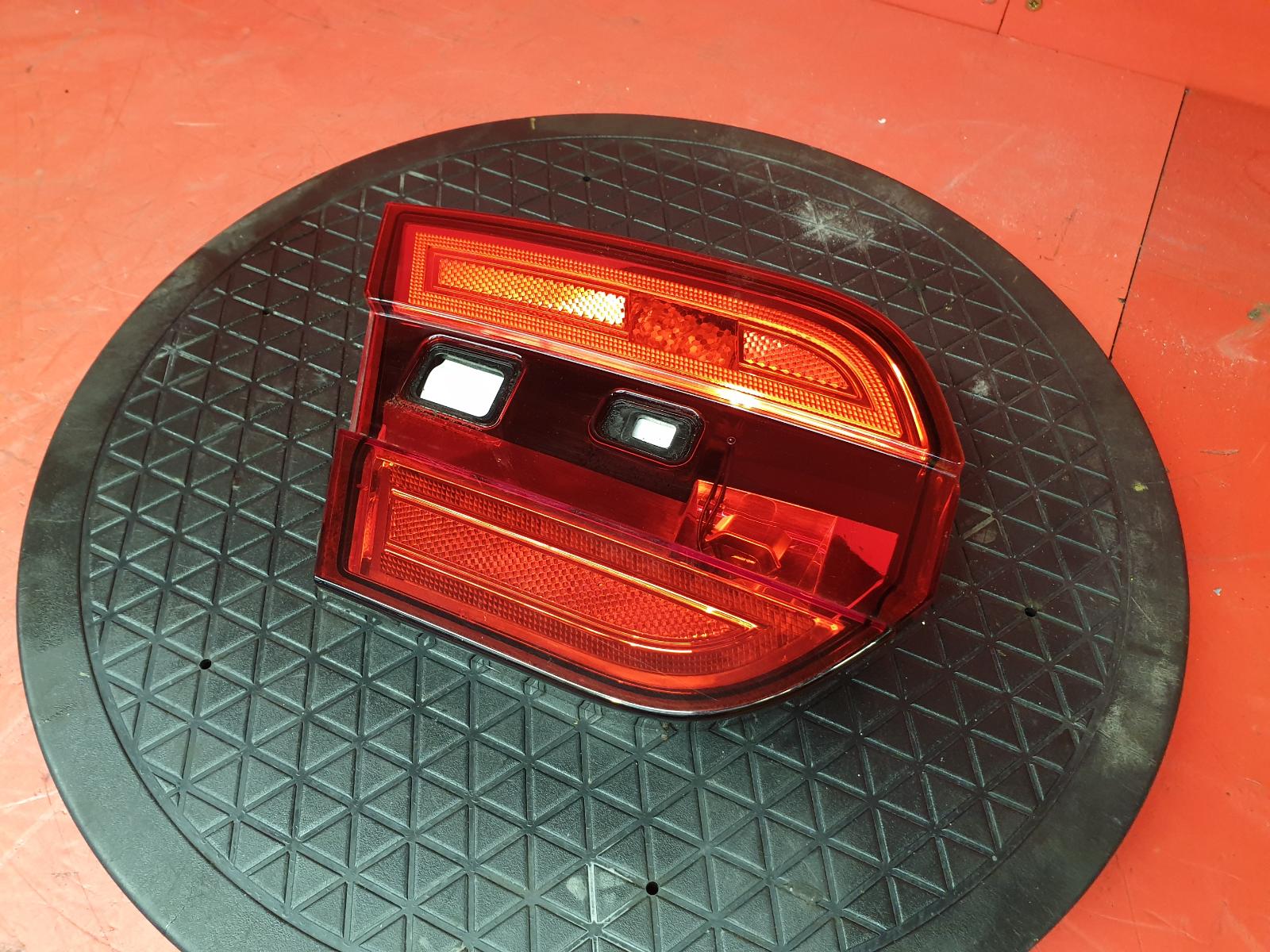 L Taillight Xf Jaguar 2012