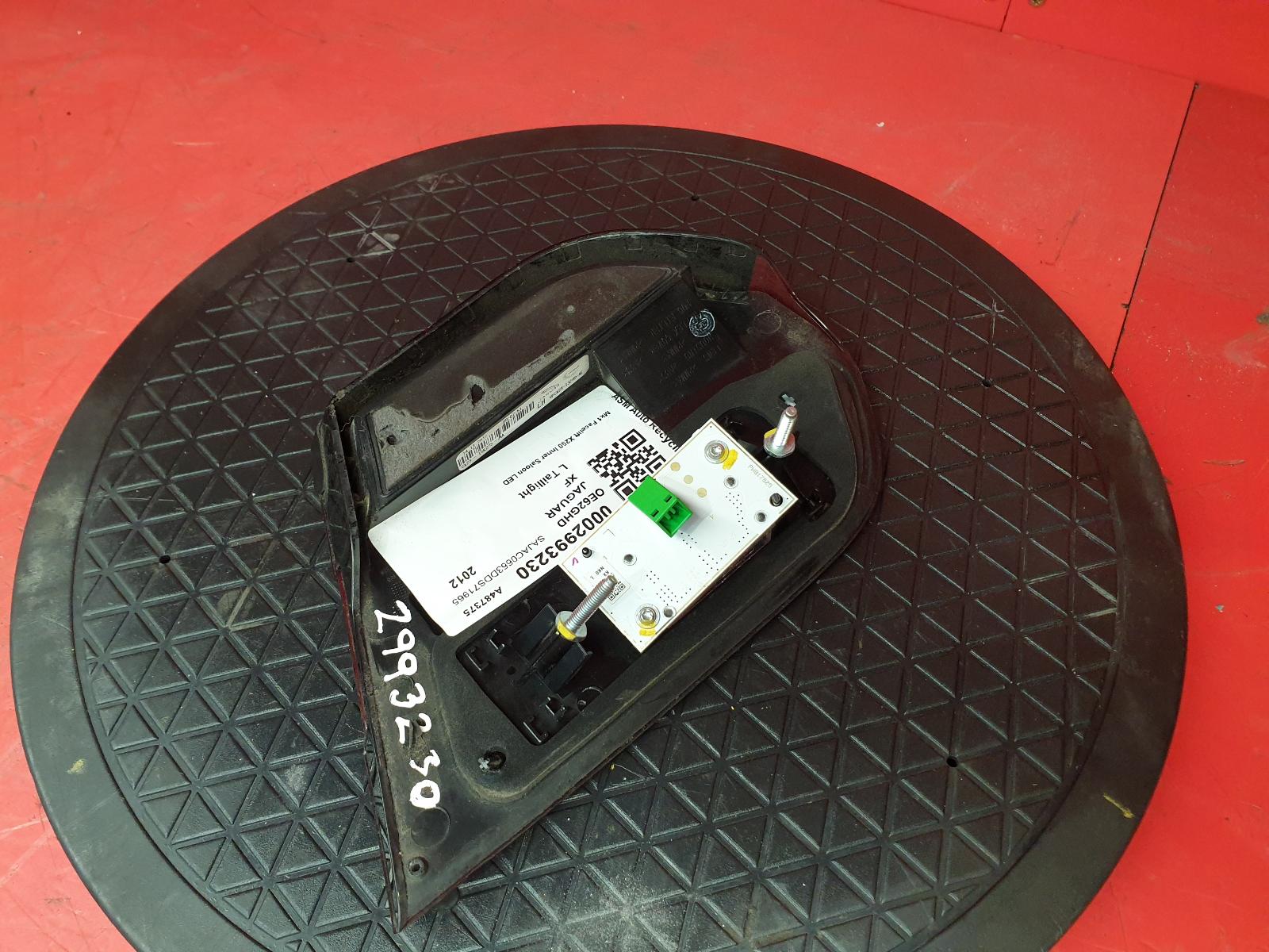 L Taillight Xf Jaguar 2012