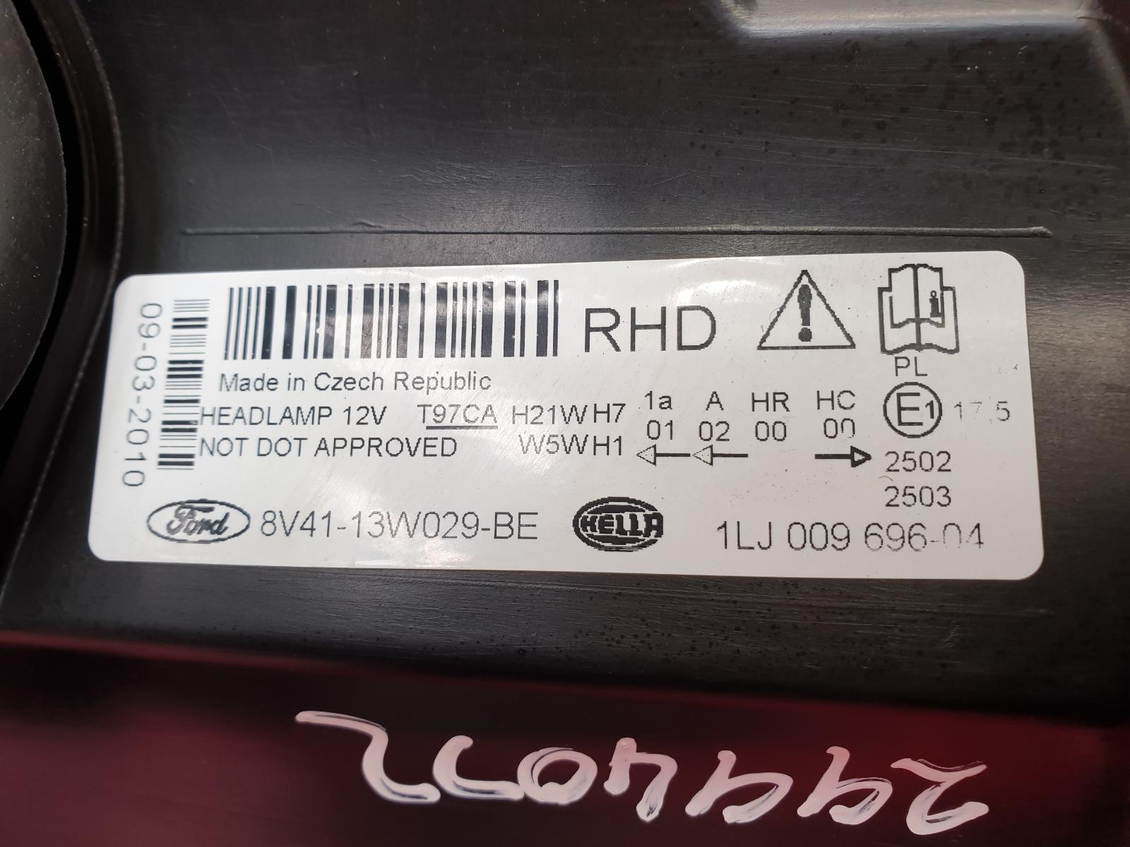 R Headlamp Kuga Ford 2010