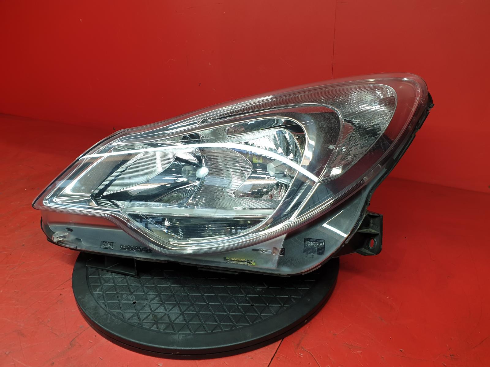 L Headlamp Corsa Vauxhall 2013 