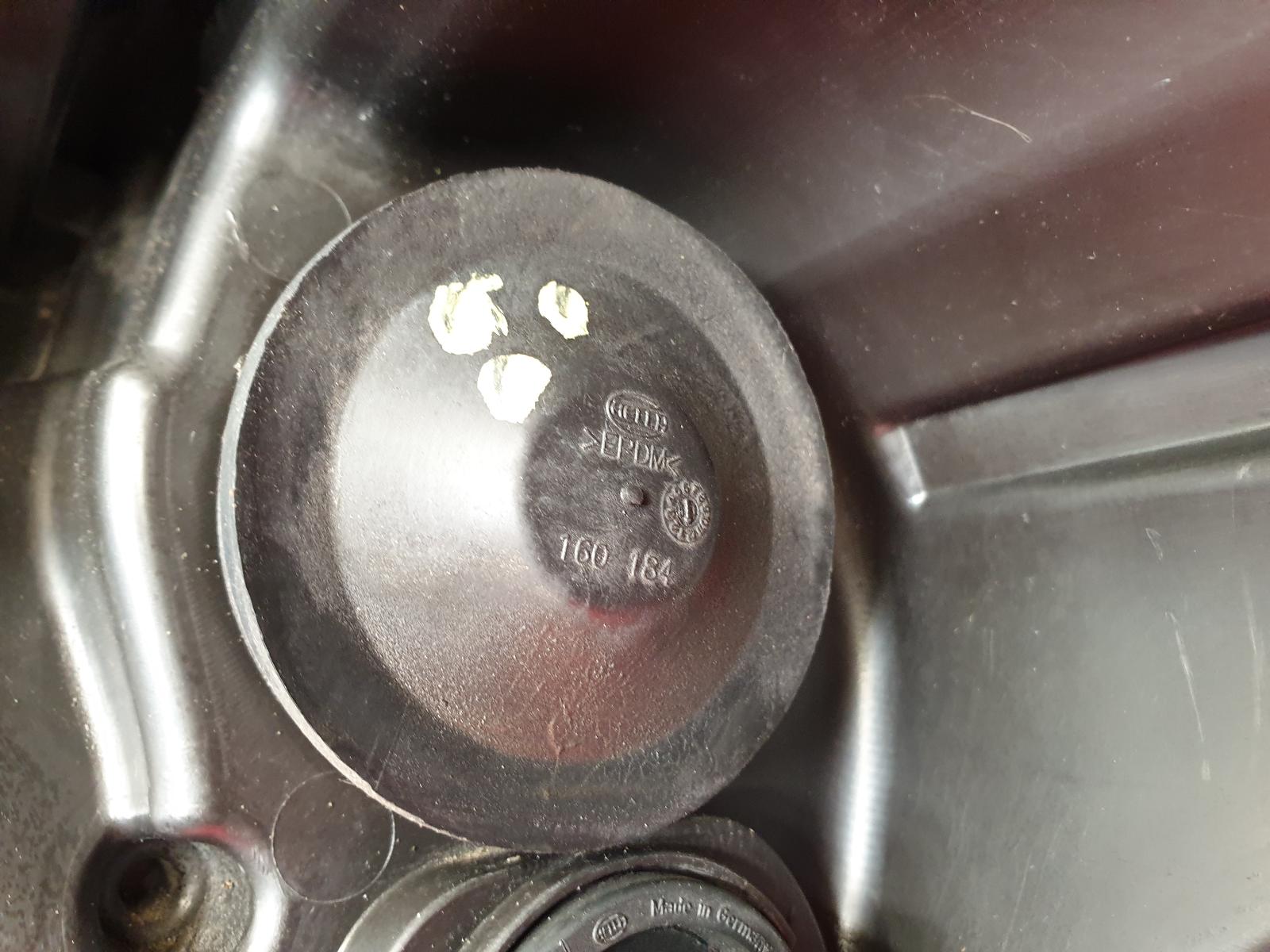 R Headlamp Kuga Ford 2010 