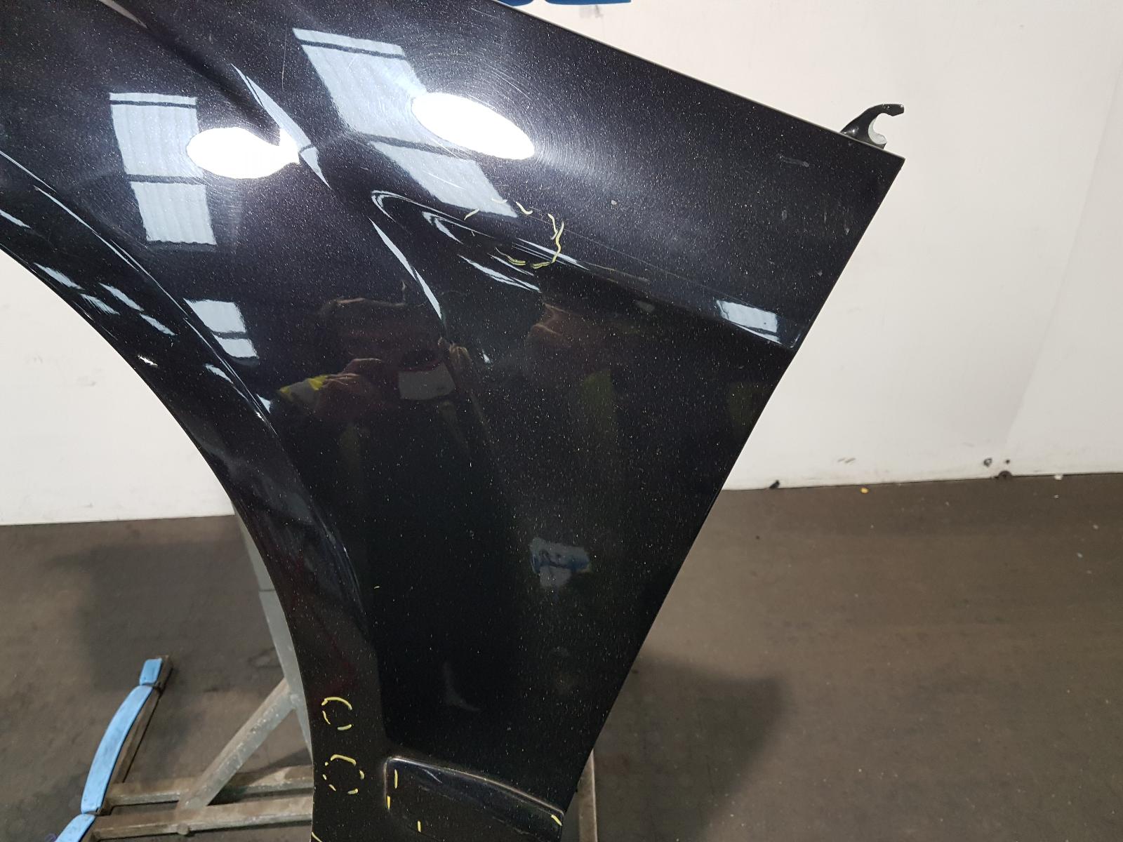 L Wing Galaxy Ford 2015 