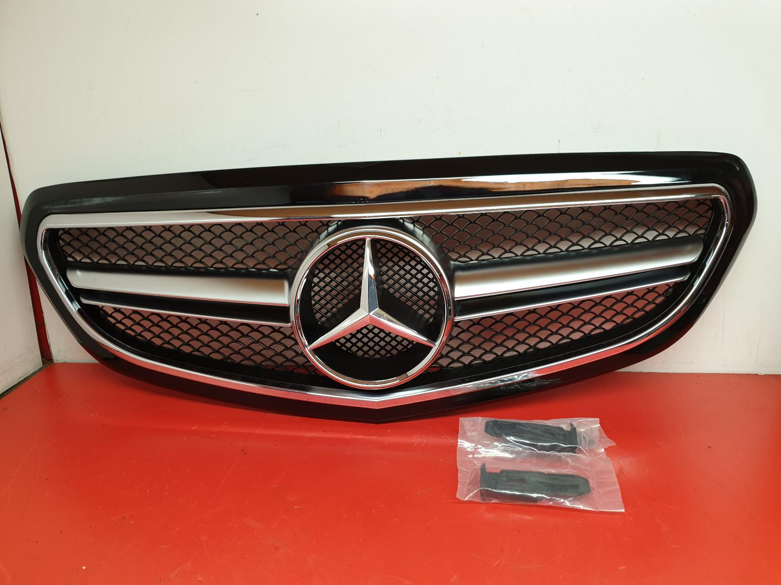 Grille E Class Mercedes 2014 