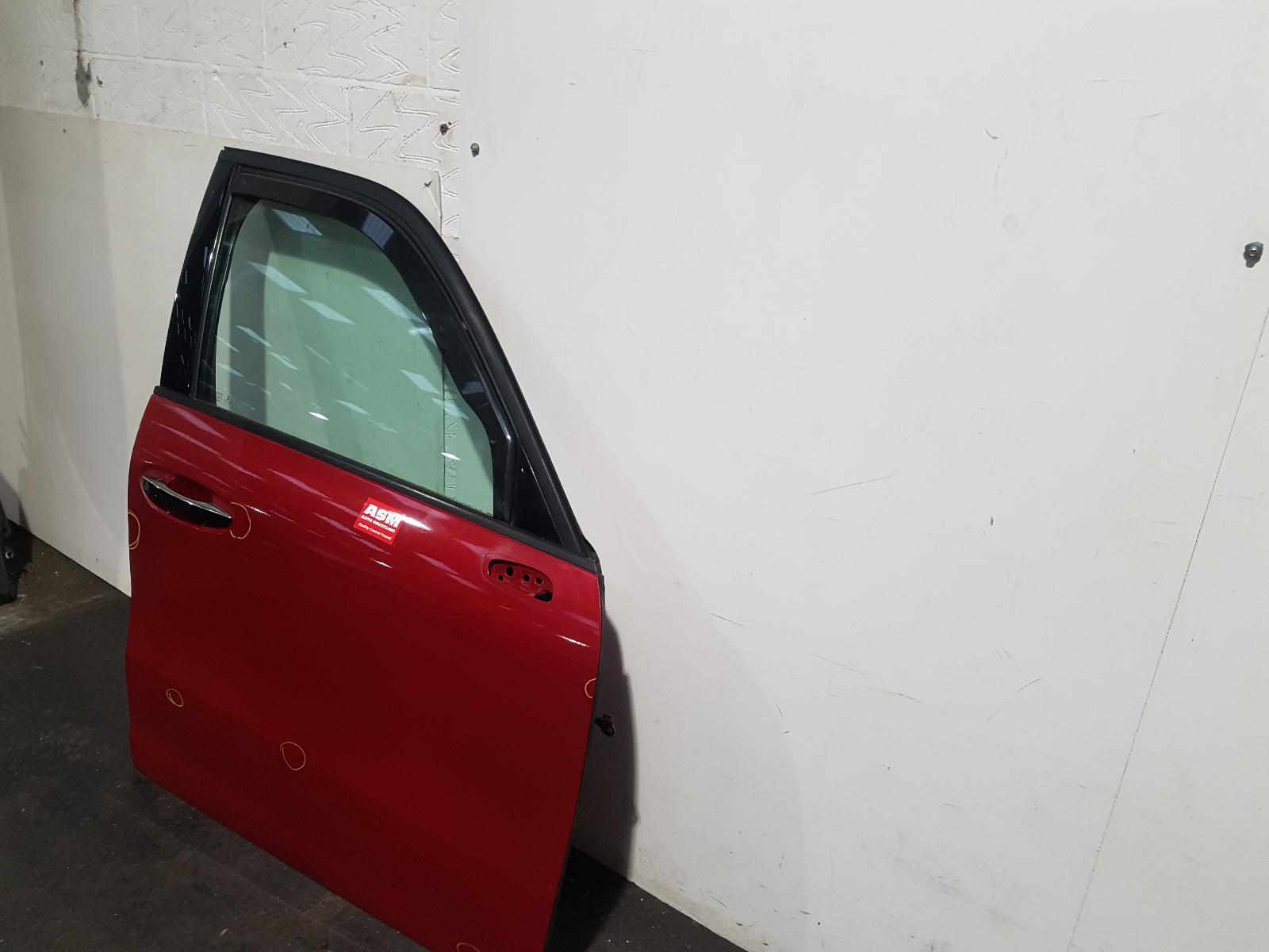 R Front Door C4 Picasso Citroen 2016