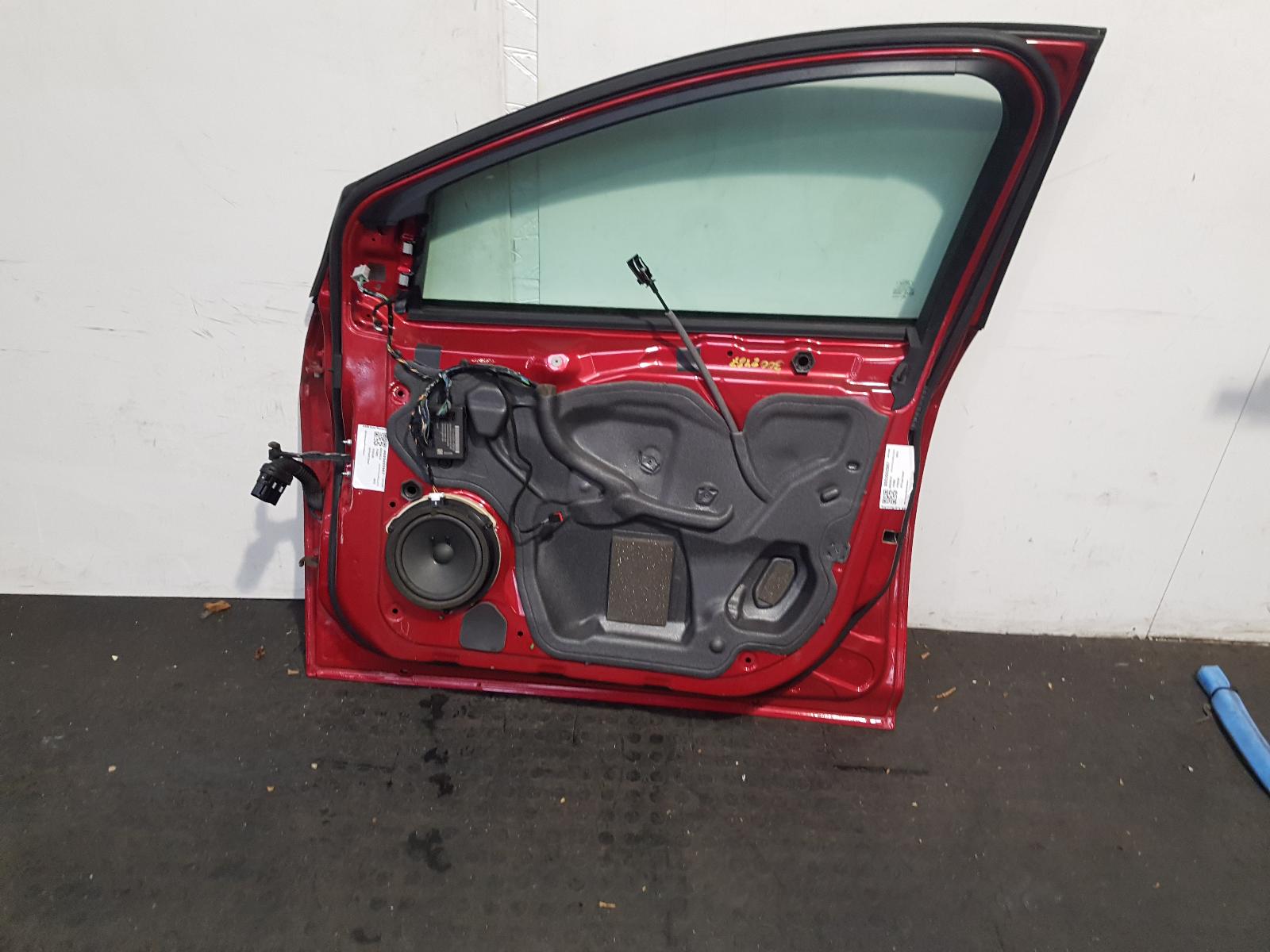 R Front Door Focus Ford 2012