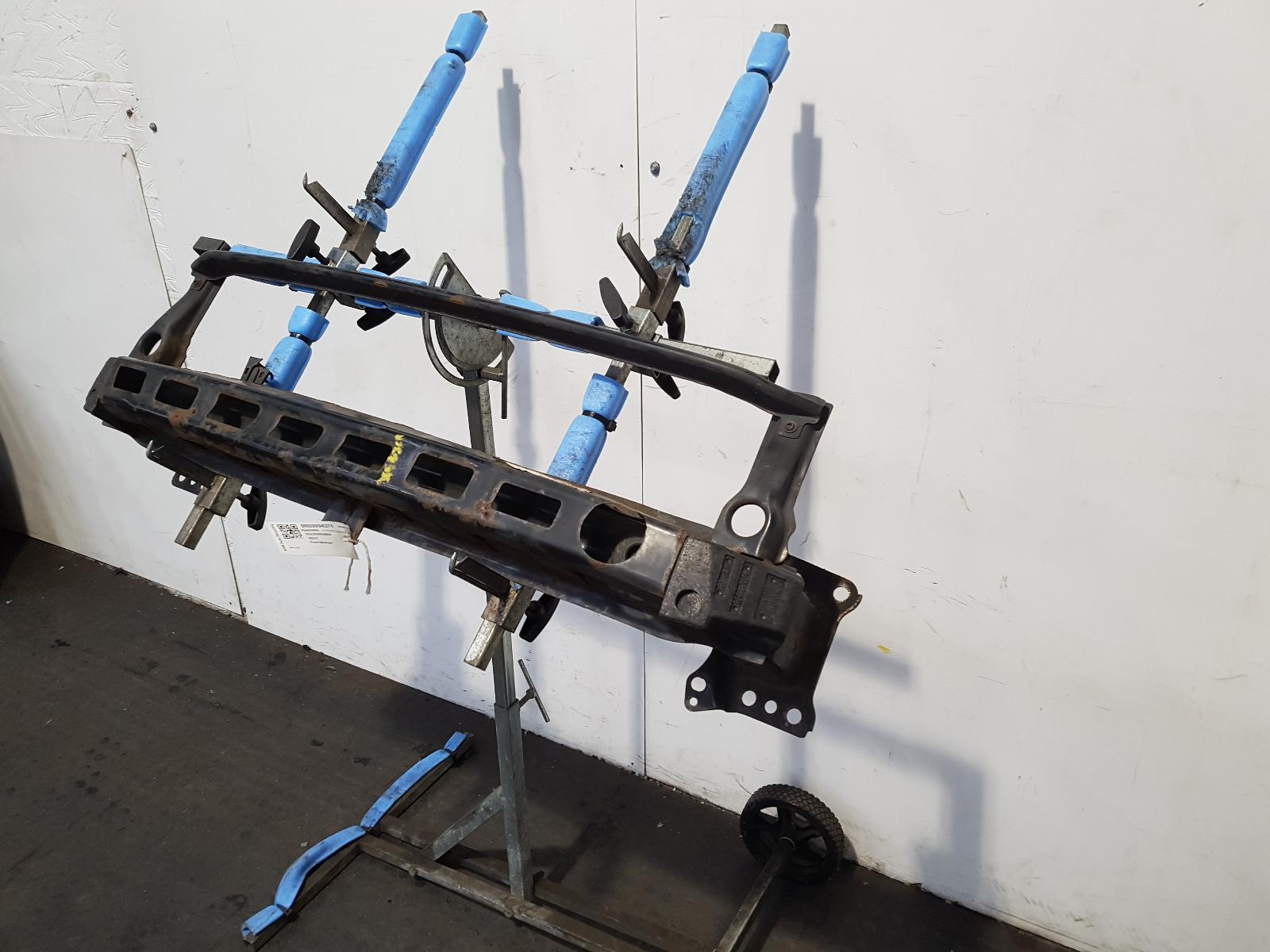 Front Bumper Reinforcement Golf Volkswagen 2010