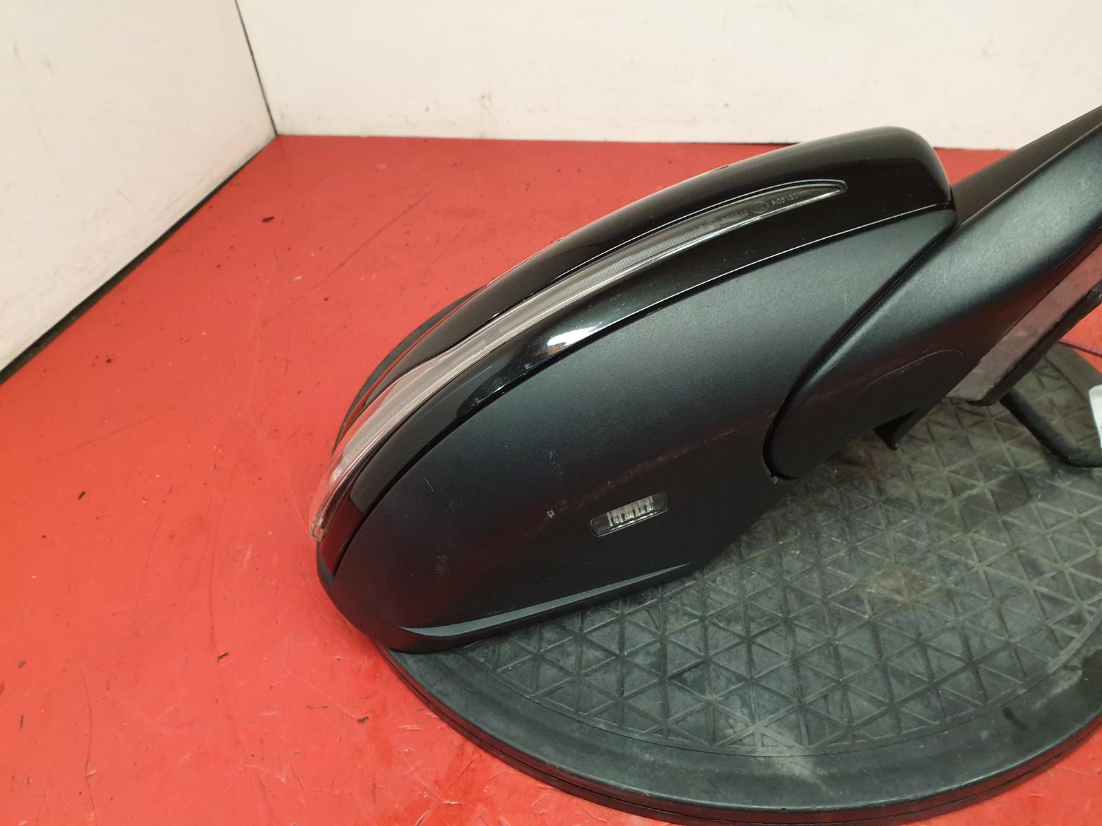R Door Mirror C Class Mercedes 2015 