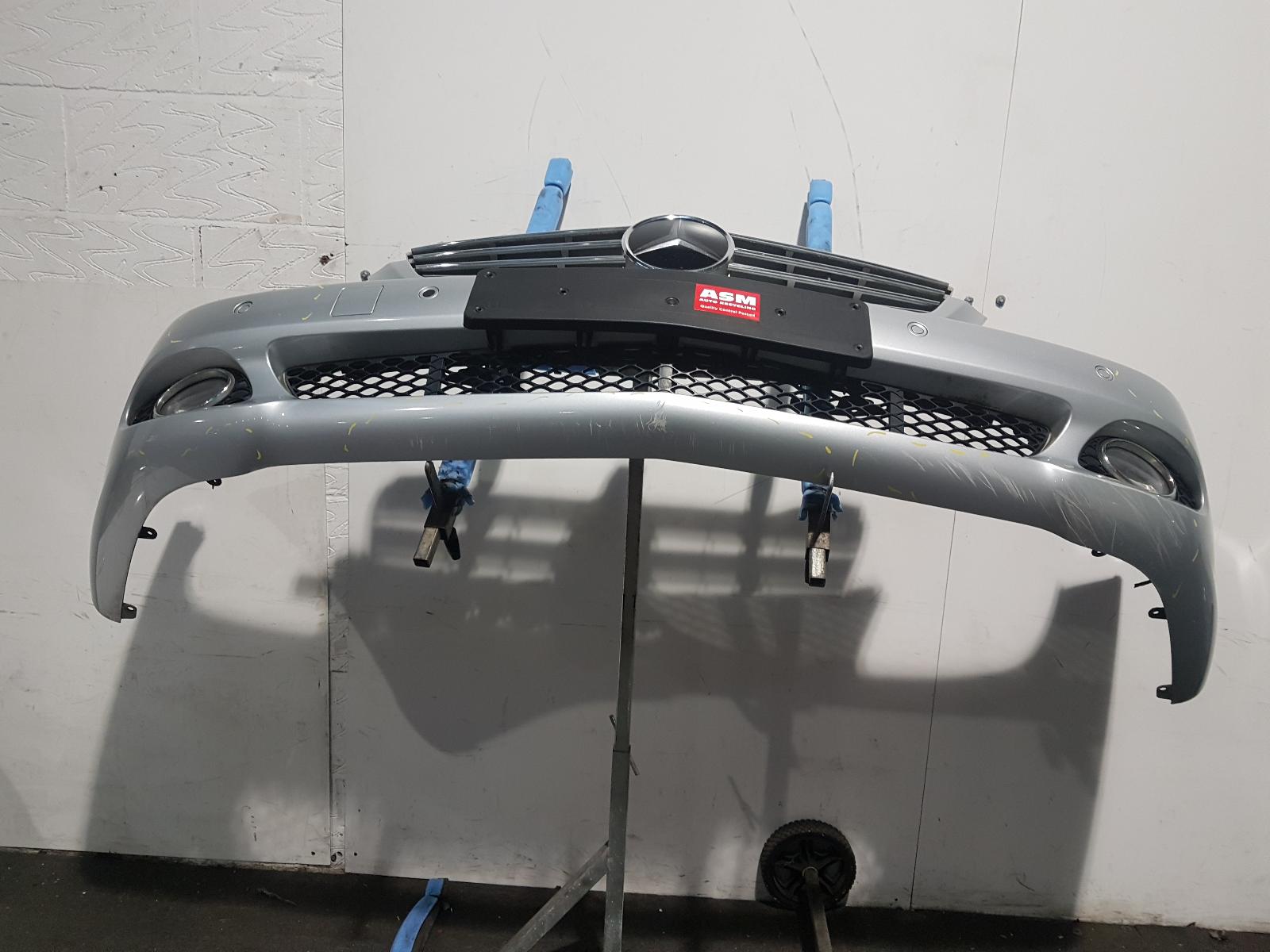 Front Bumper Cls Class Mercedes 2006