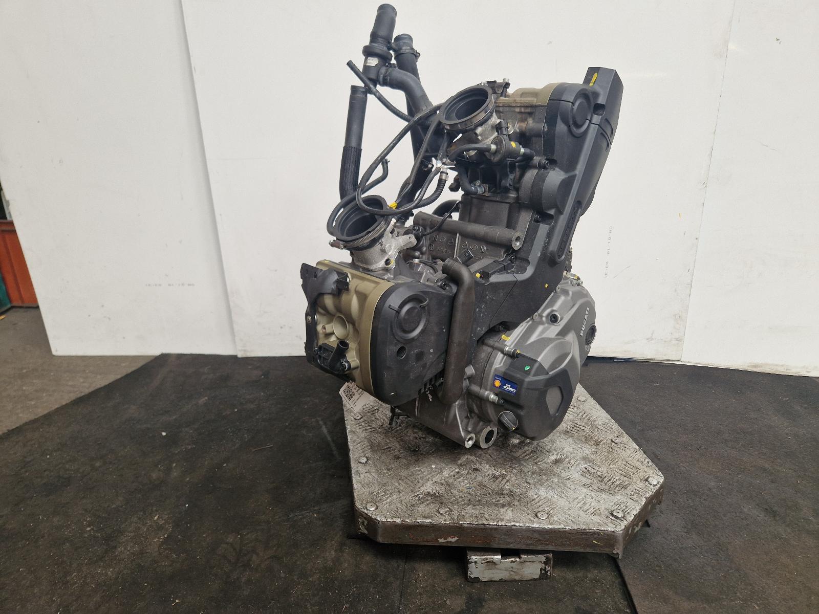 View Auto part Engine Ducati Desertx 2023