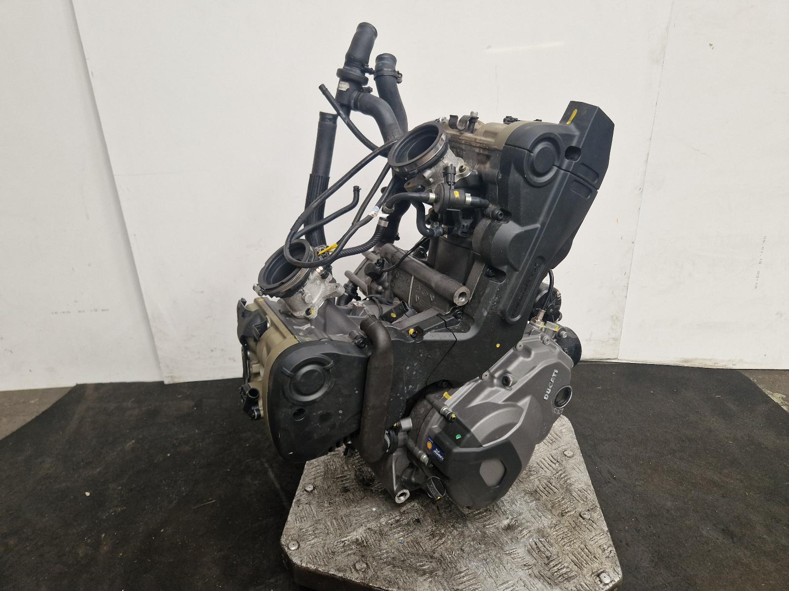 View Auto part Engine Ducati Desertx 2023