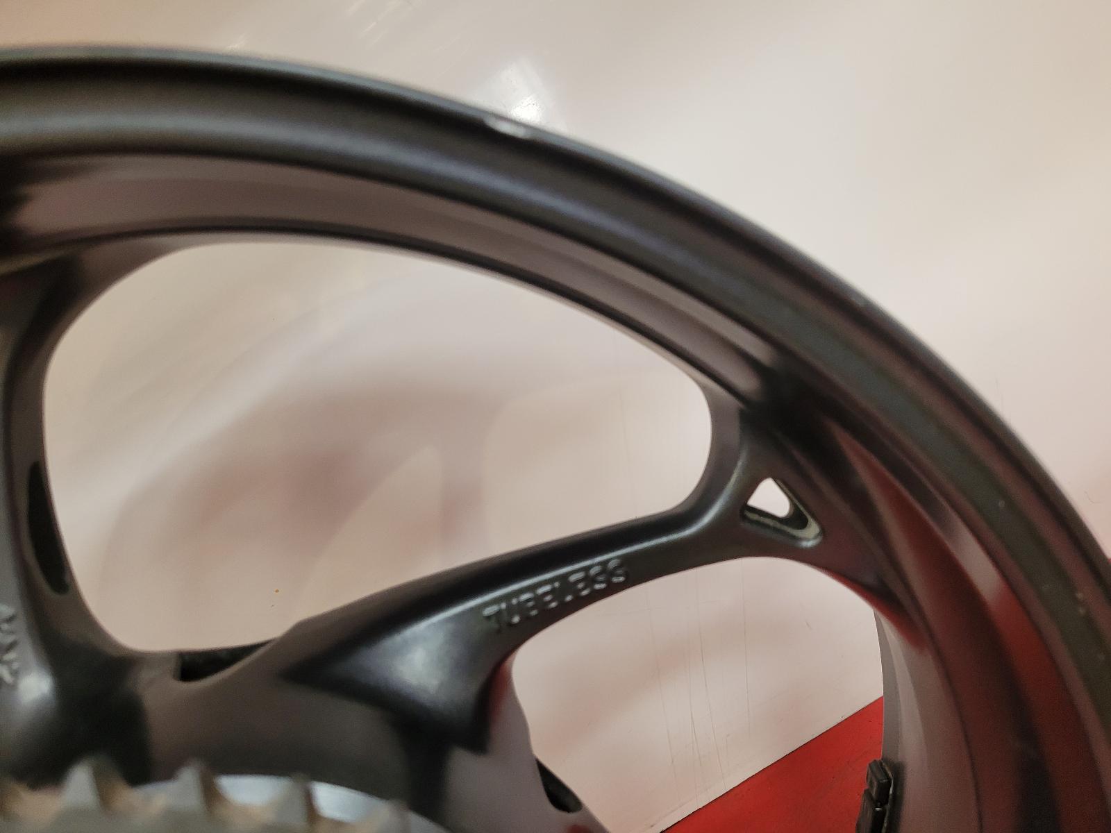 Wheel Street Triple 765 Triumph 2021 