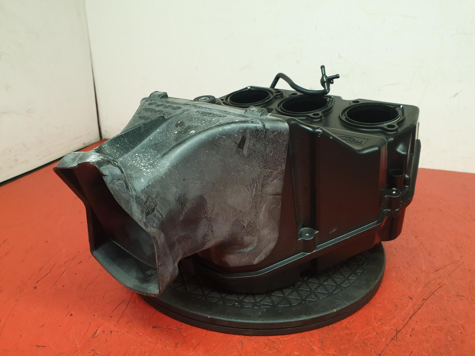 Air Cleaner/Box Street Triple 765 Triumph 2021