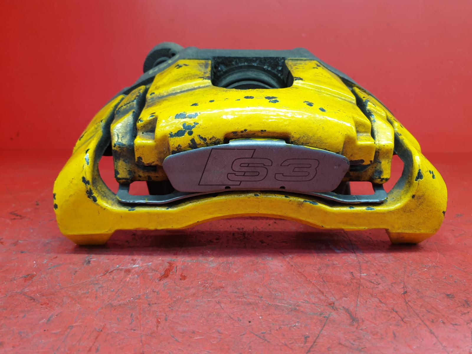 Caliper A3 Audi 2012