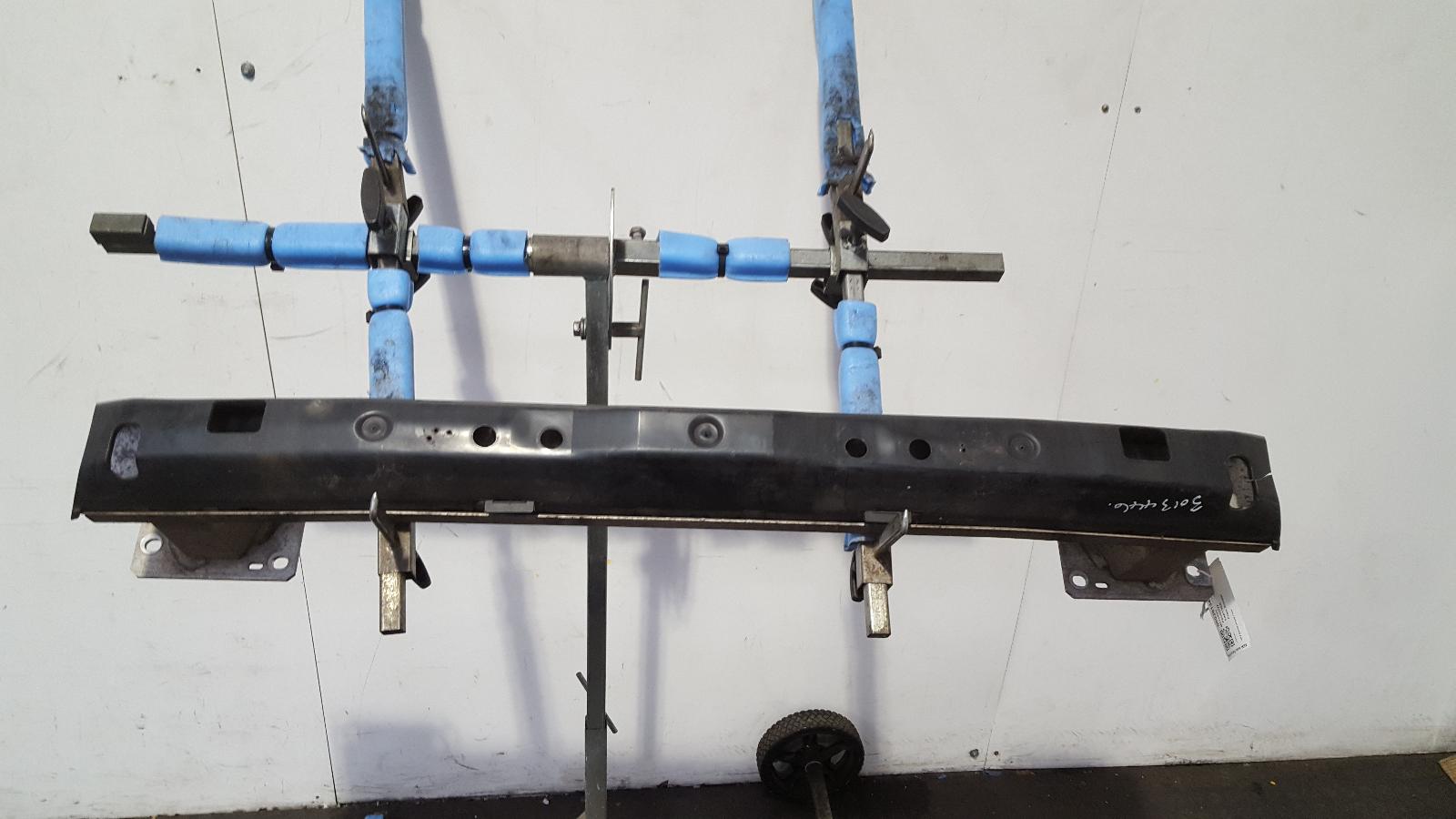 Front Bumper Reinforcement Partner Peugeot 2014