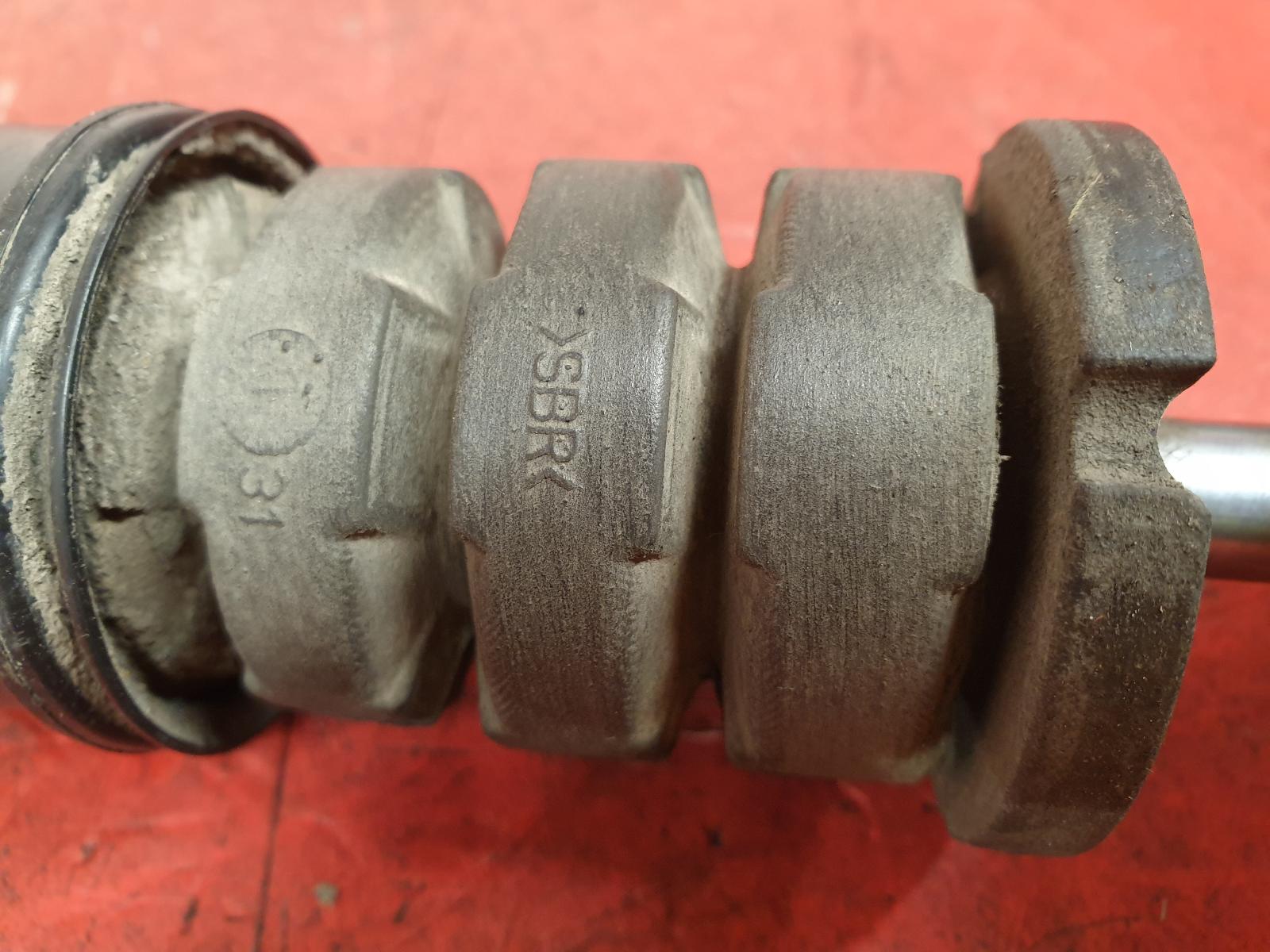 LR Strut Note Nissan 2013