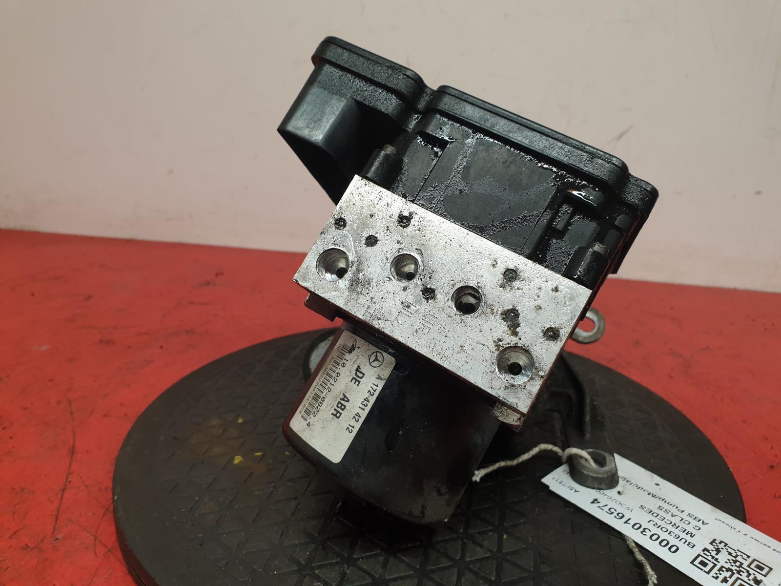 View Auto part ABS Pump/Modulator Mercedes C Class 2013