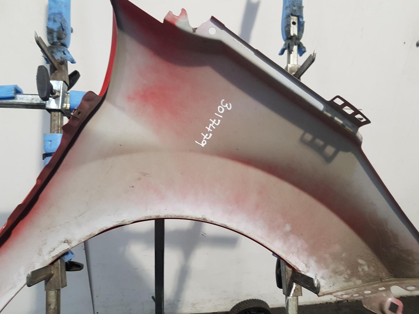 L Wing Fiesta Ford 2014 