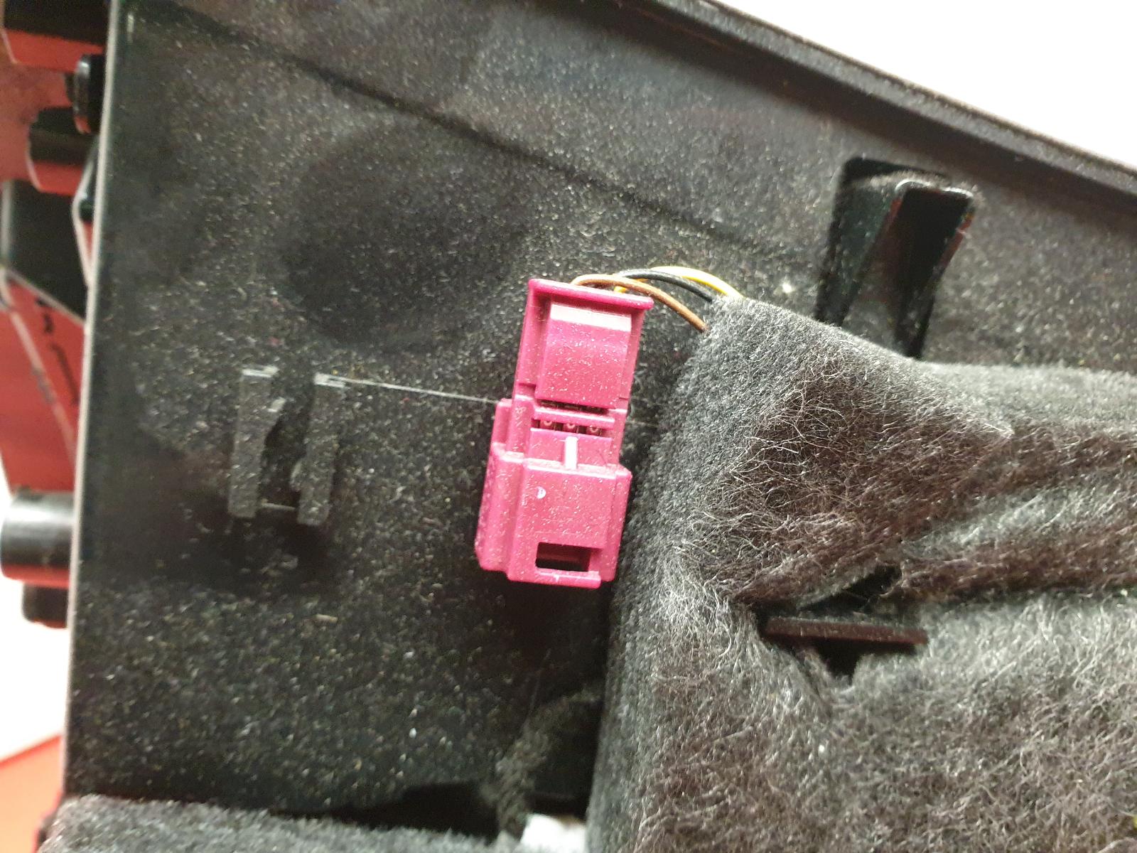 Glove Box S Class Mercedes 2017