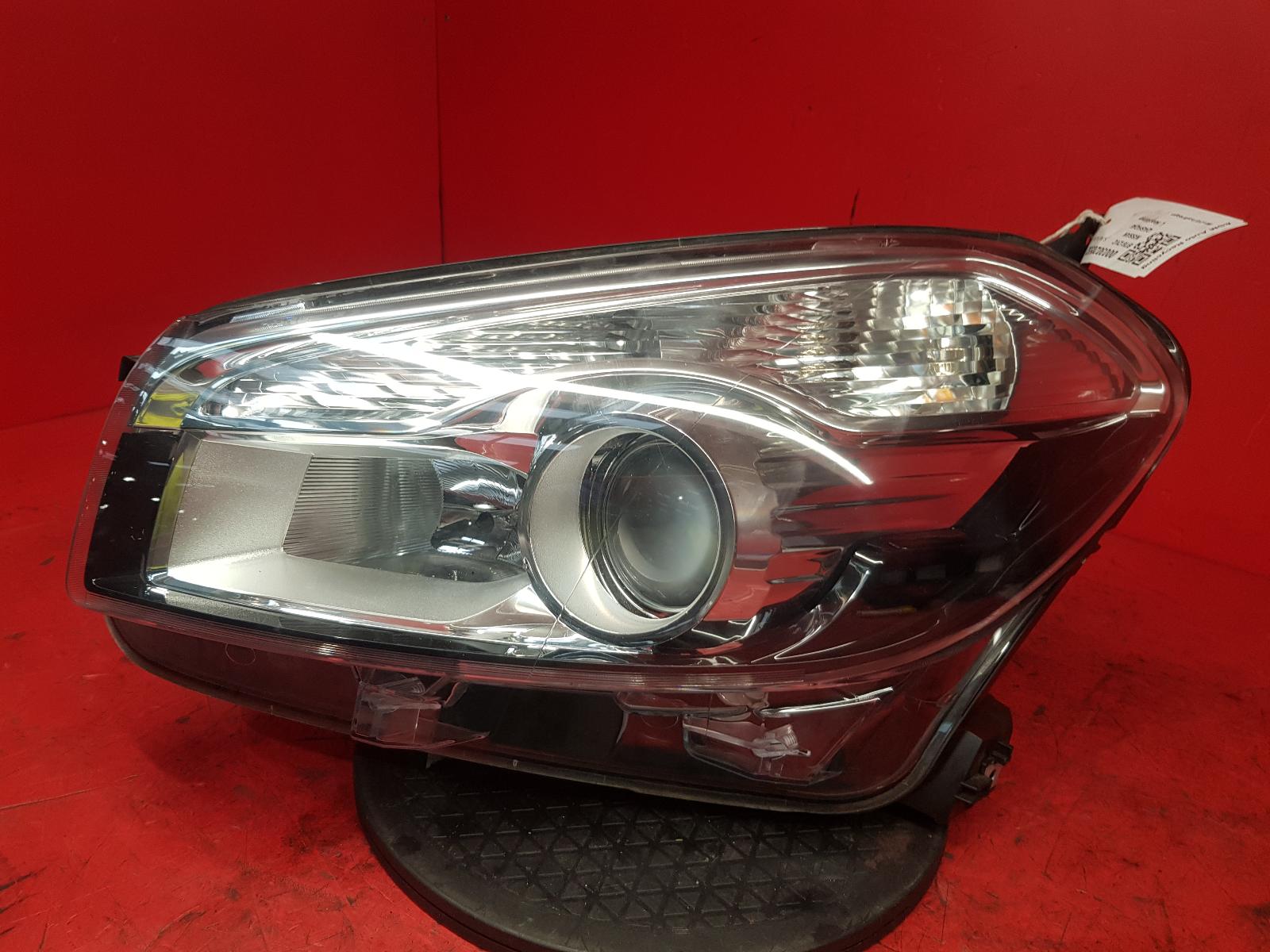 L Headlamp Qashqai Nissan 2012