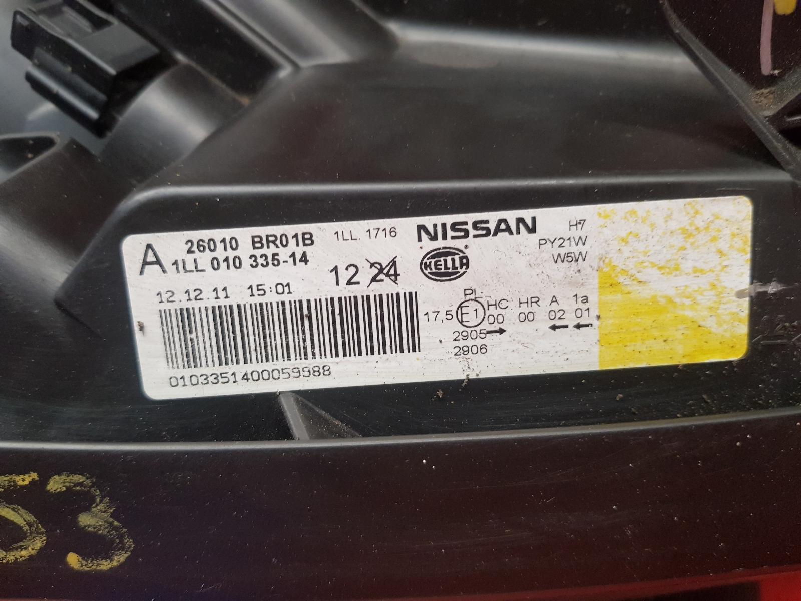 R Headlamp Qashqai Nissan 2012