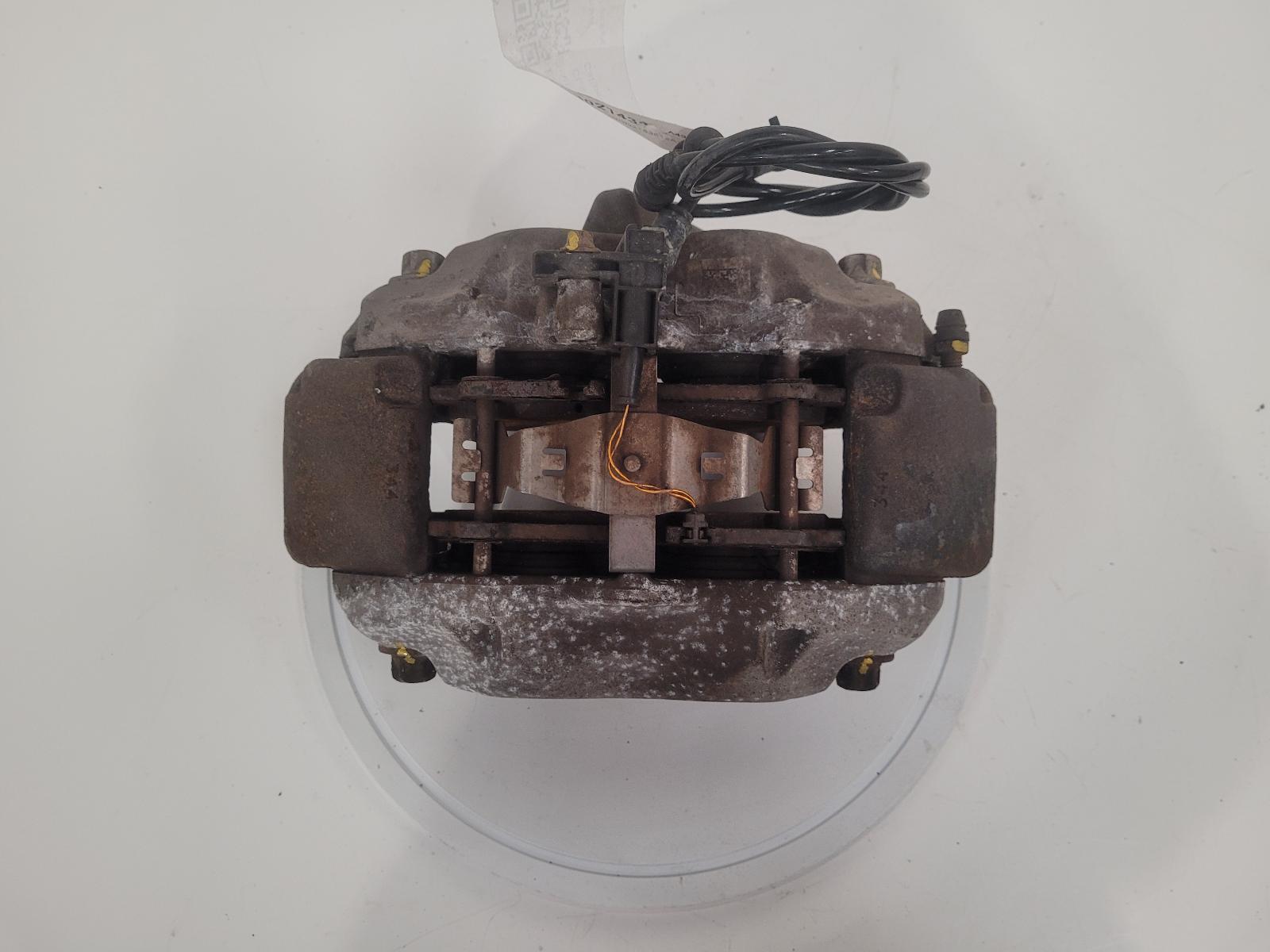 View Auto part Caliper Mercedes Cls Class 2014