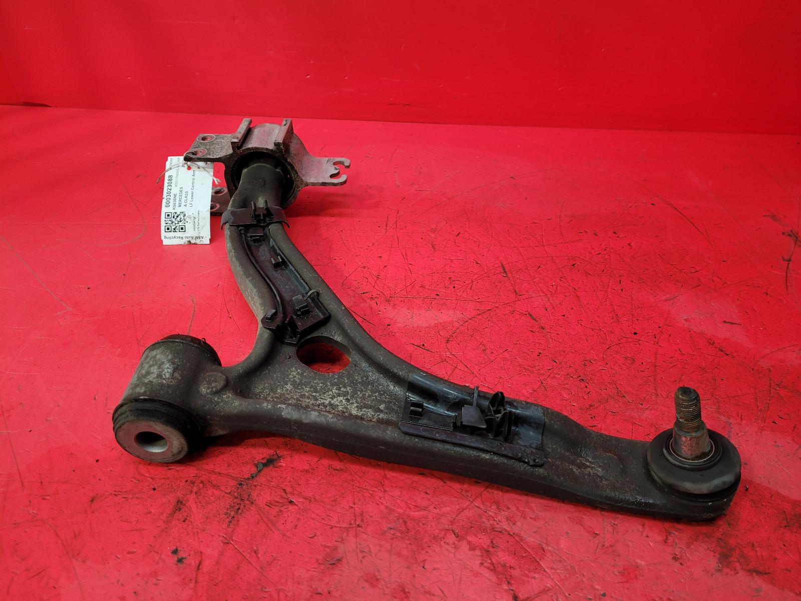 LF Lower Control Arm A Class Mercedes 2013