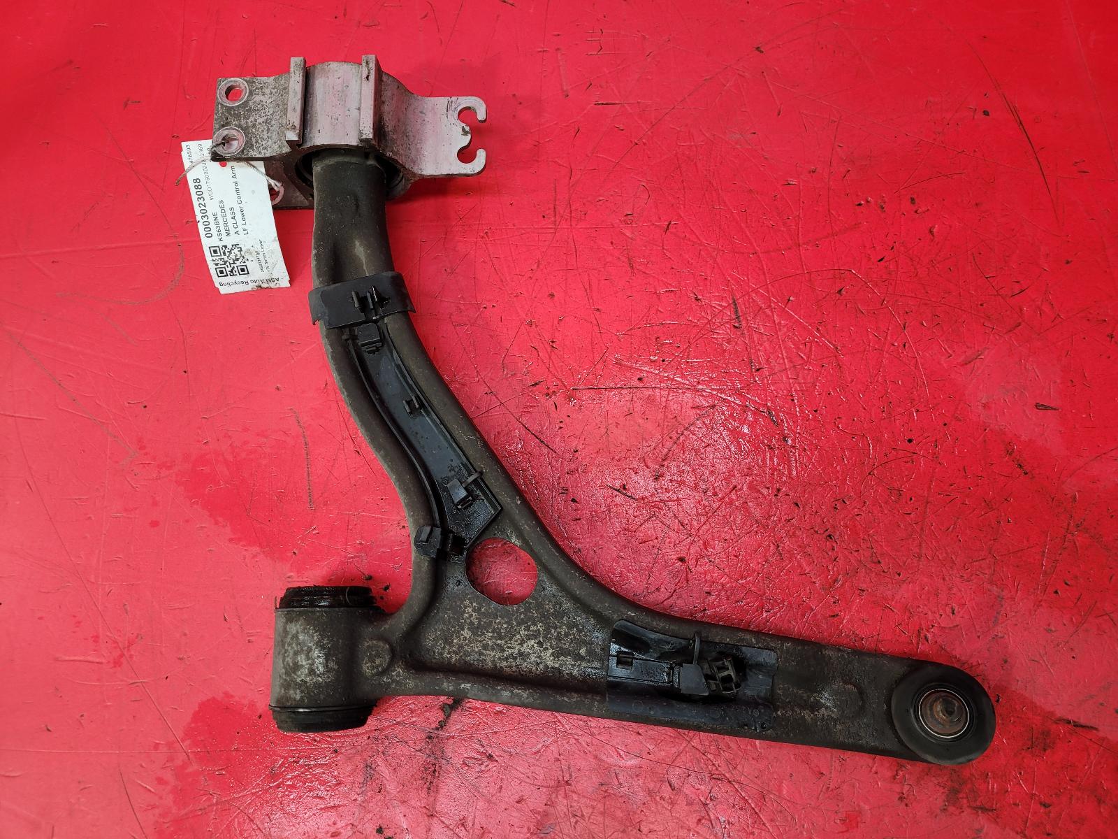 LF Lower Control Arm A Class Mercedes 2013