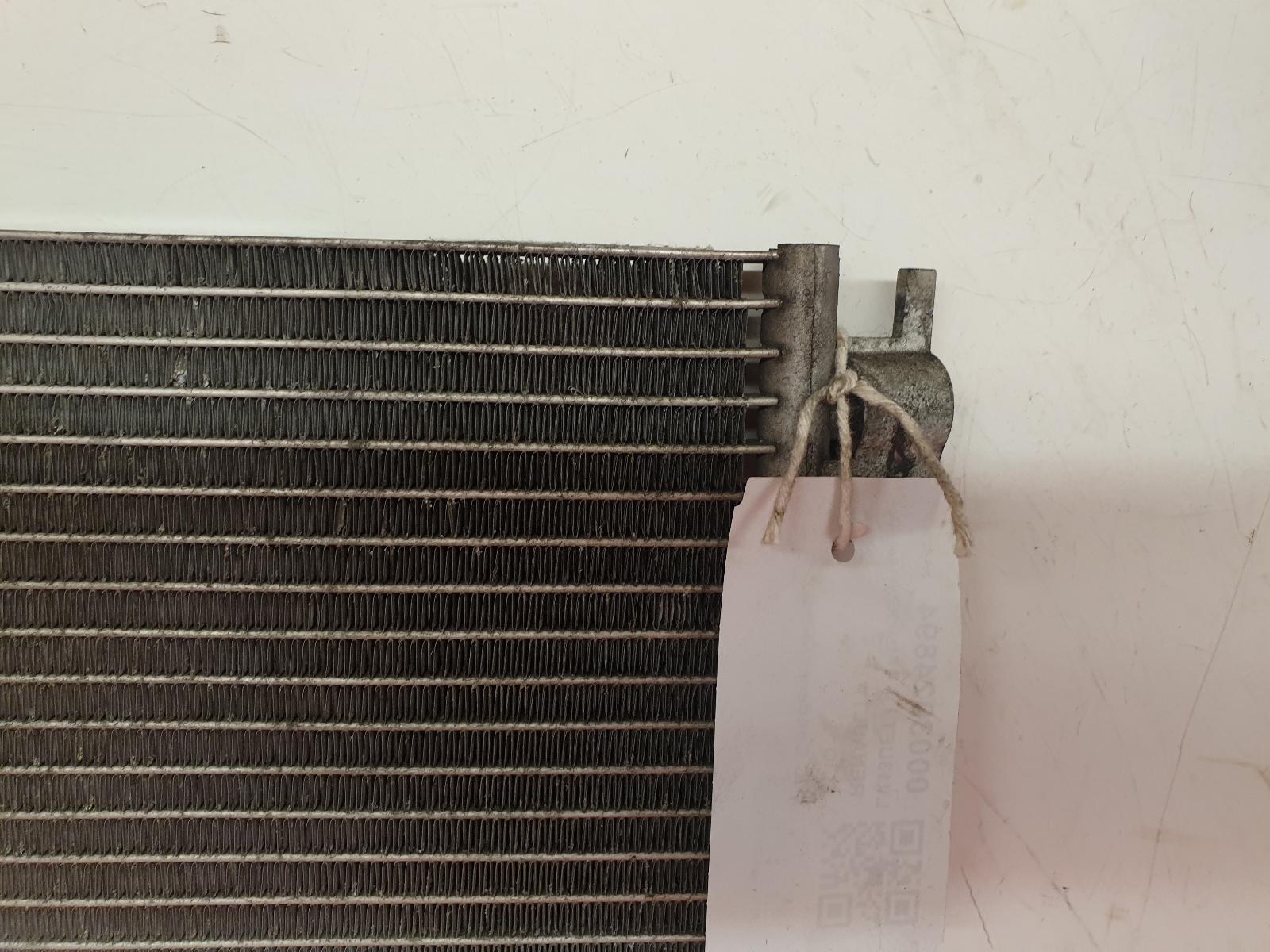 Condenser Clio Renault 2013