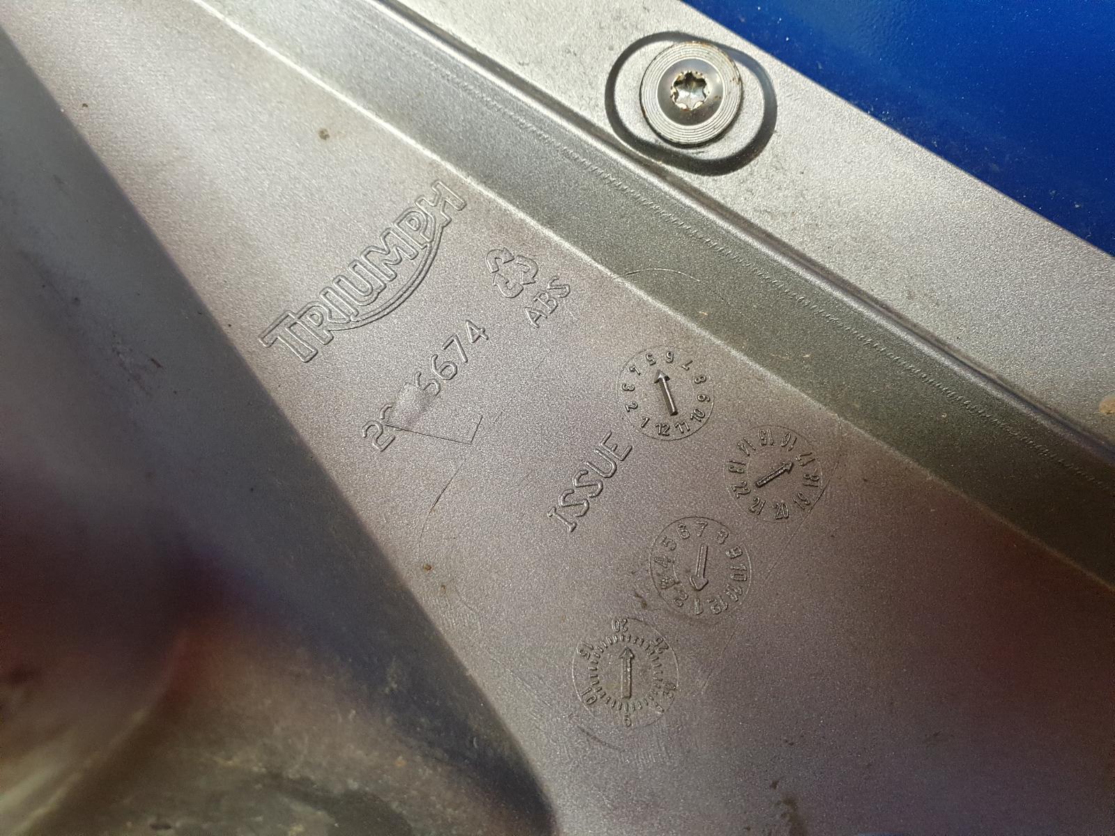 Tank Trim Tiger 800 Triumph 2015