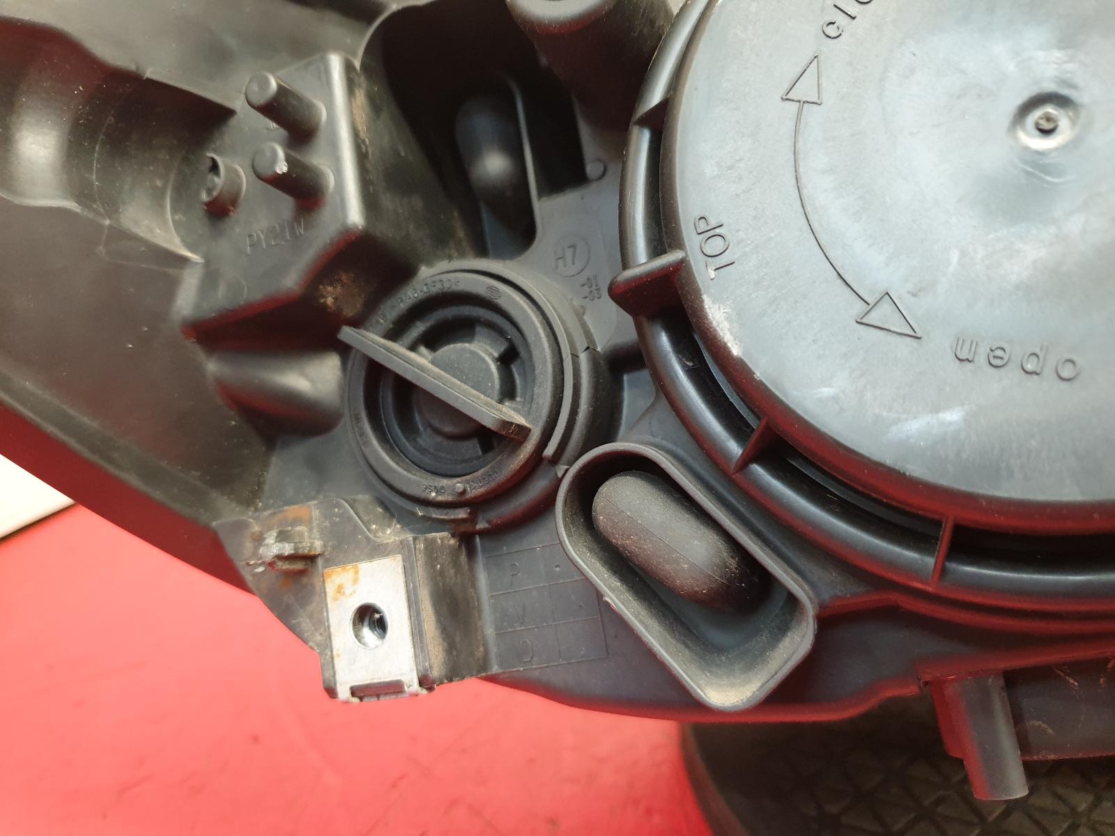 L Headlamp Xf Jaguar 2008 