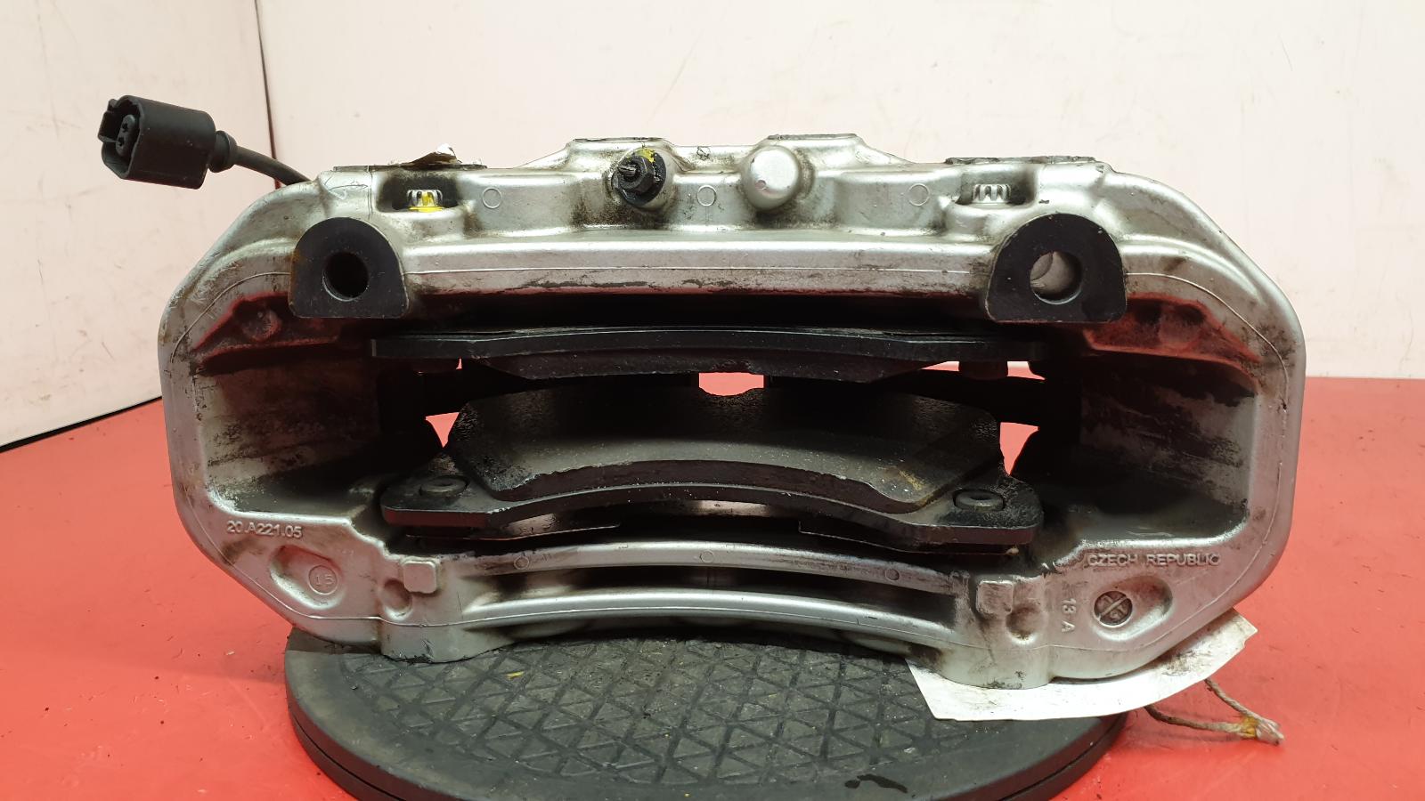 Caliper Cayenne Porsche 2016