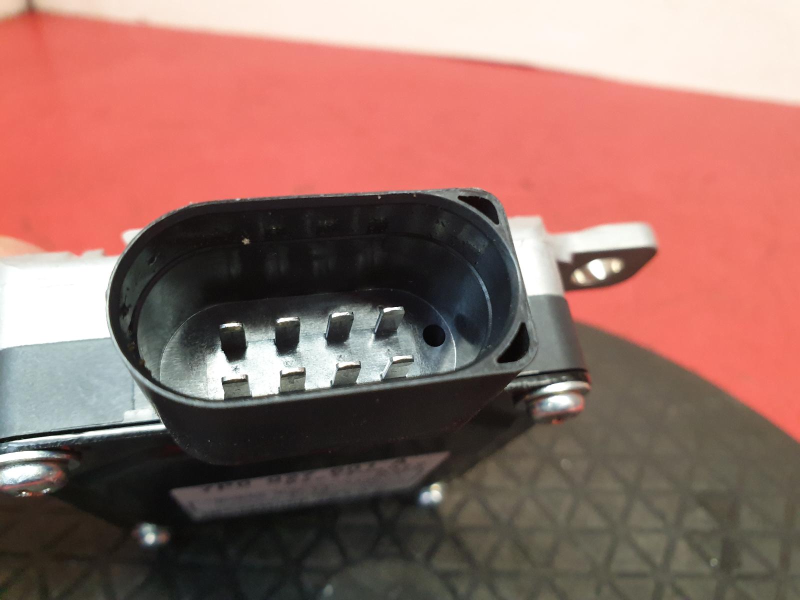 View Auto part ECU Porsche Cayenne 2016