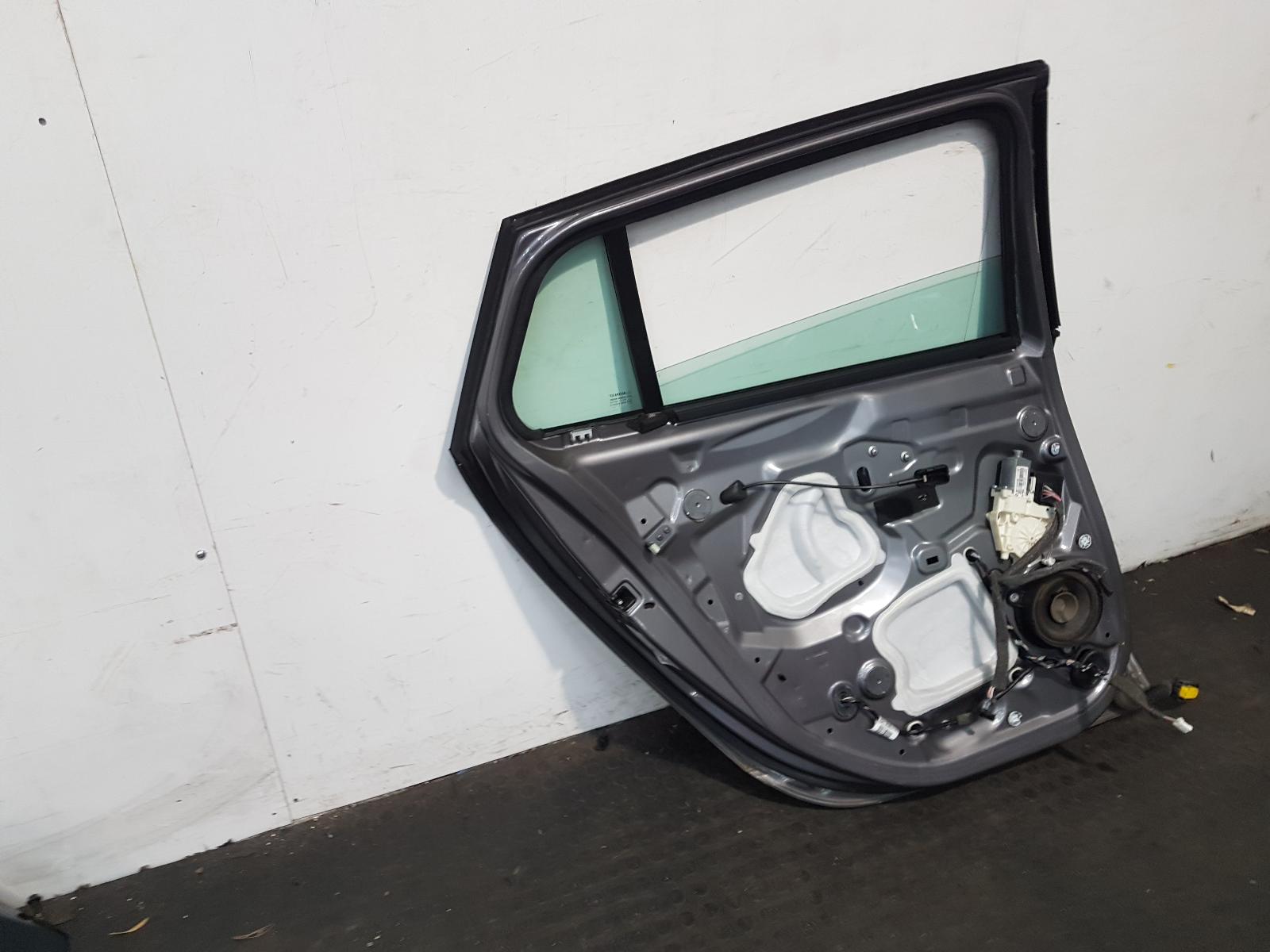 L Rear Door Megane Renault 2013