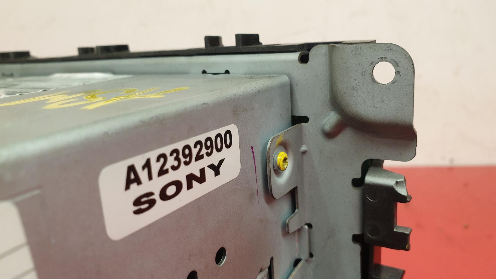 A/V Equipment S Max Ford 2011