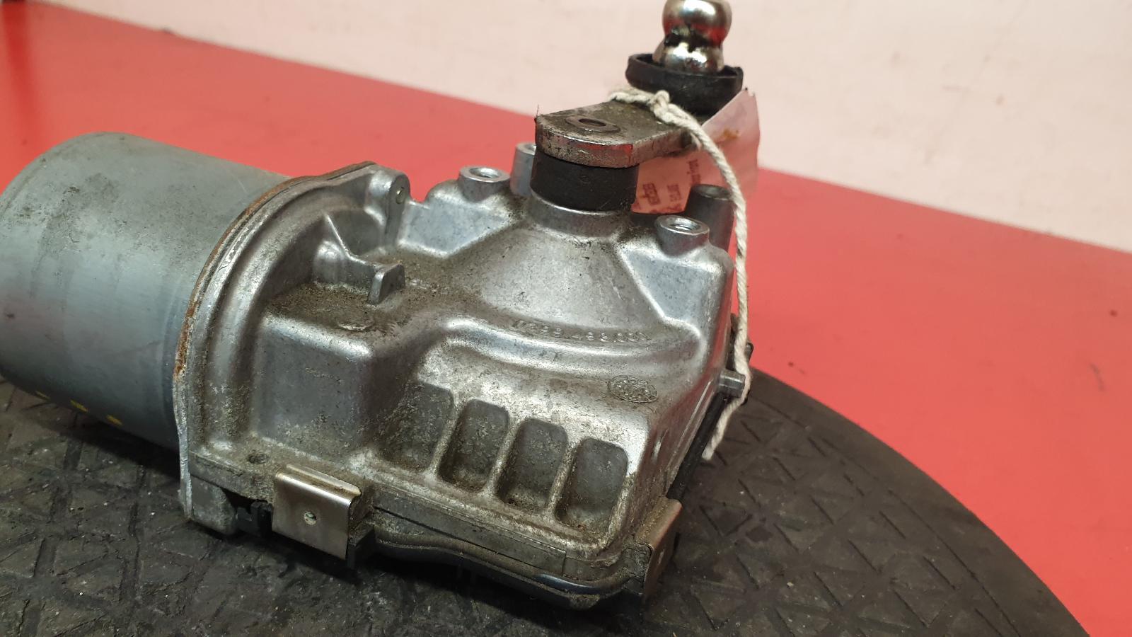 Wiper Motor Front E Class Mercedes 2018