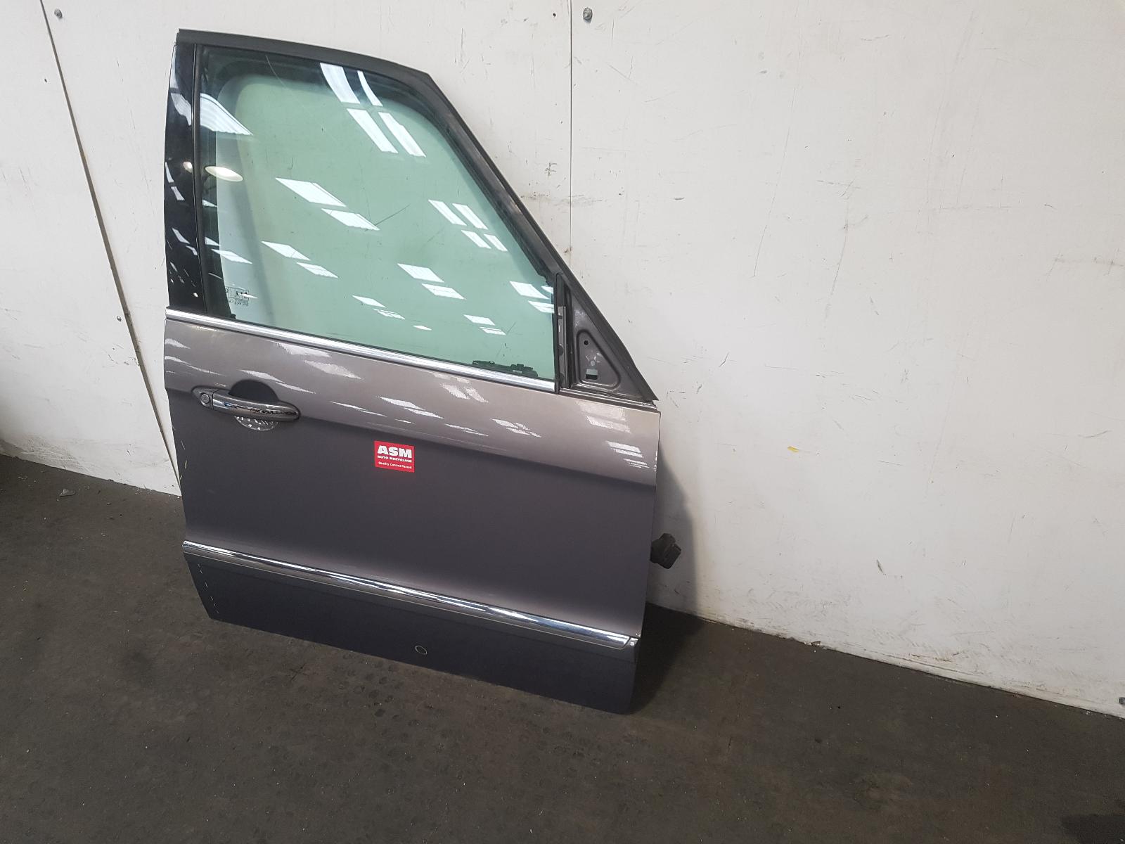 R Front Door Galaxy Ford 2013