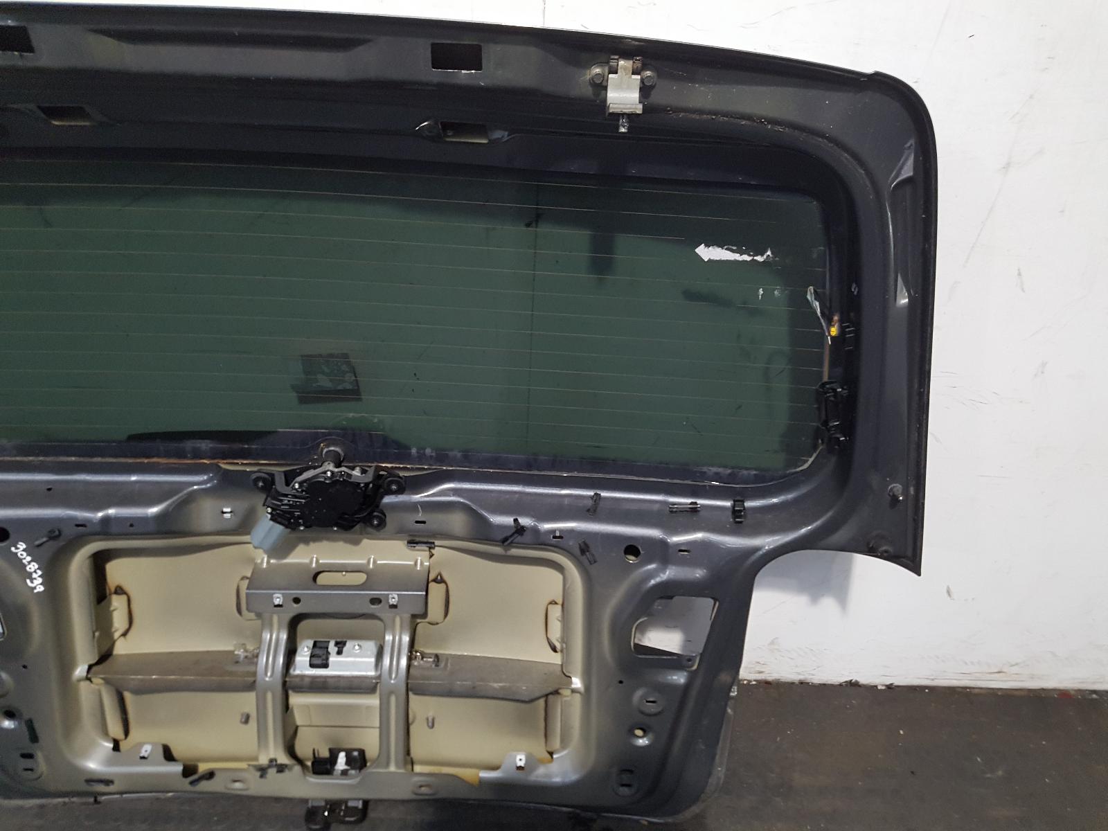 Bootlid/Tailgate Touran Volkswagen 2010