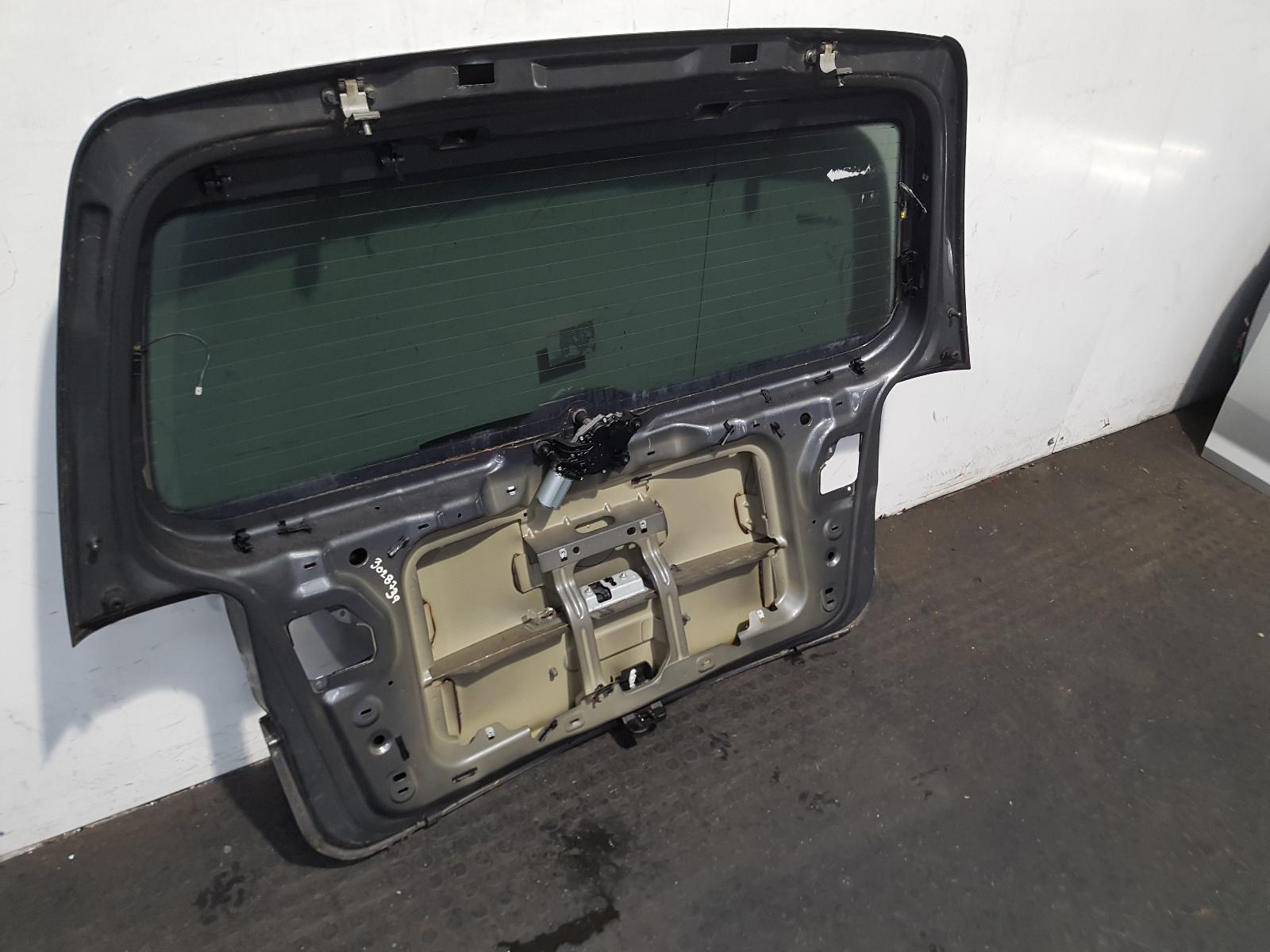 Bootlid/Tailgate Touran Volkswagen 2010