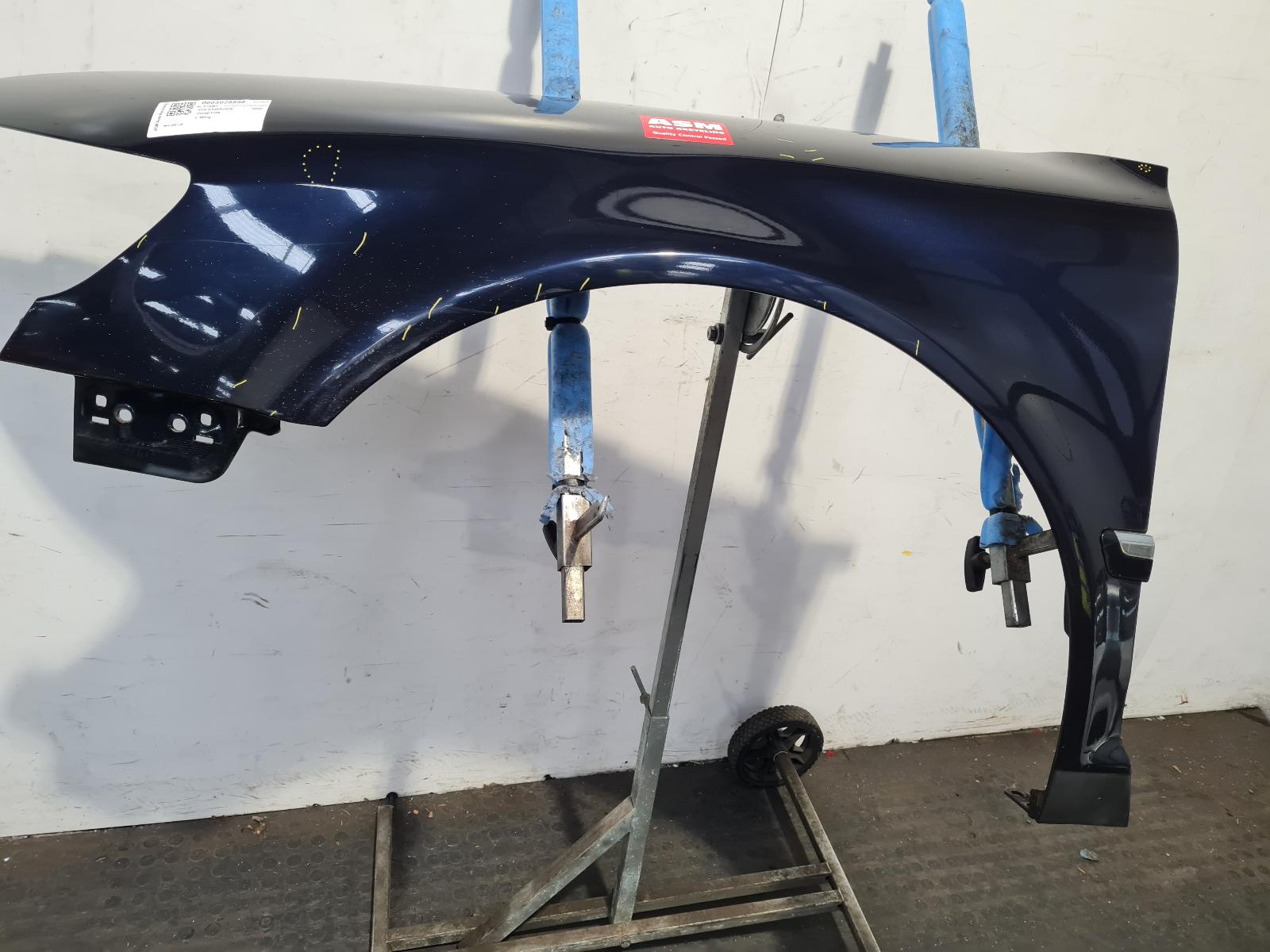 L Wing Phaeton Volkswagen 2009 