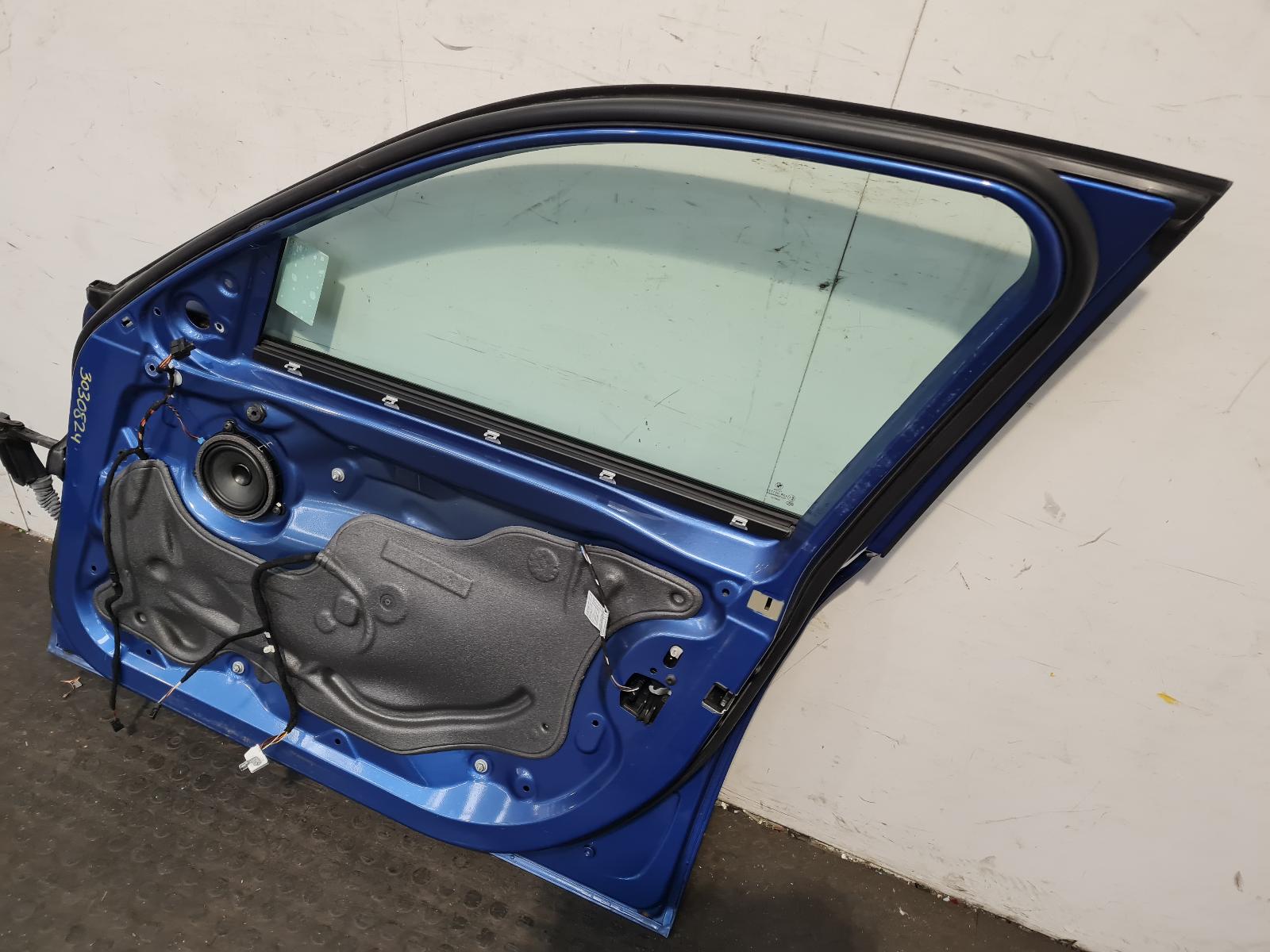 R Front Door 3 Series Bmw 2013 