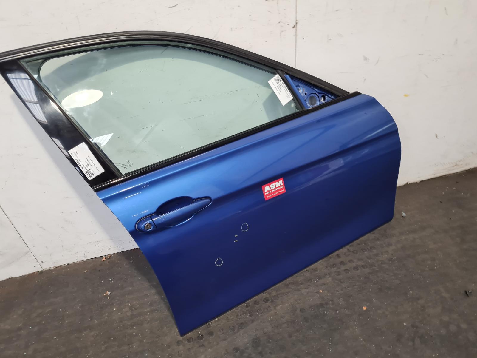 R Front Door 3 Series Bmw 2013