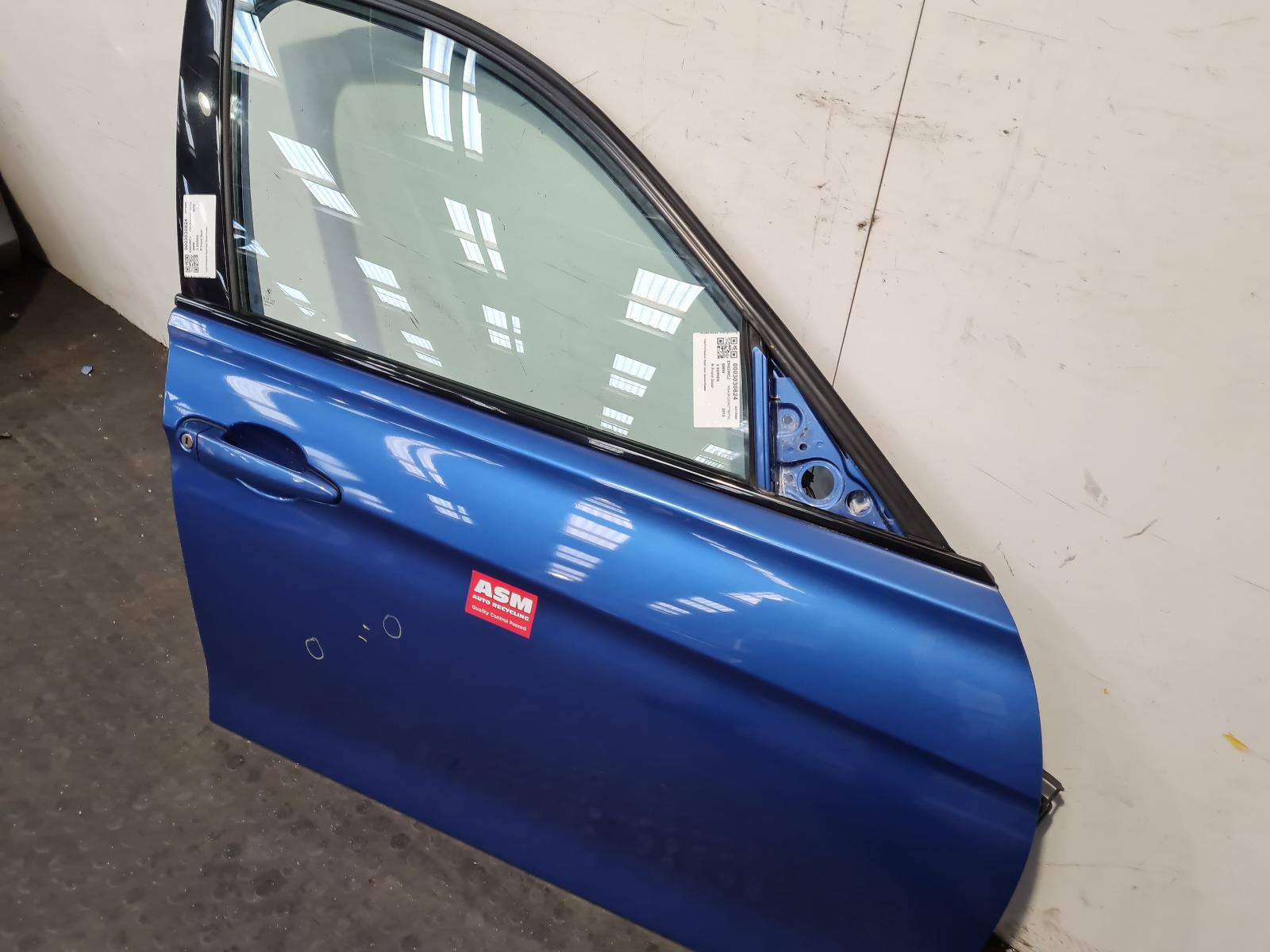 R Front Door 3 Series Bmw 2013