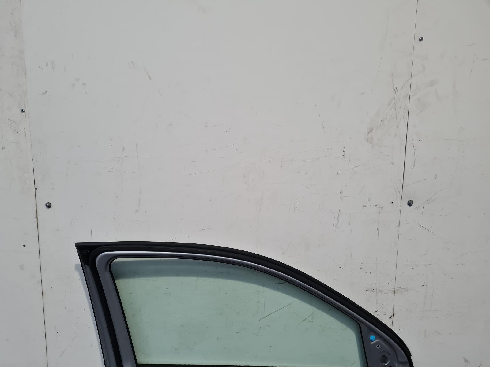 L Front Door Asx Mitsubishi 2011