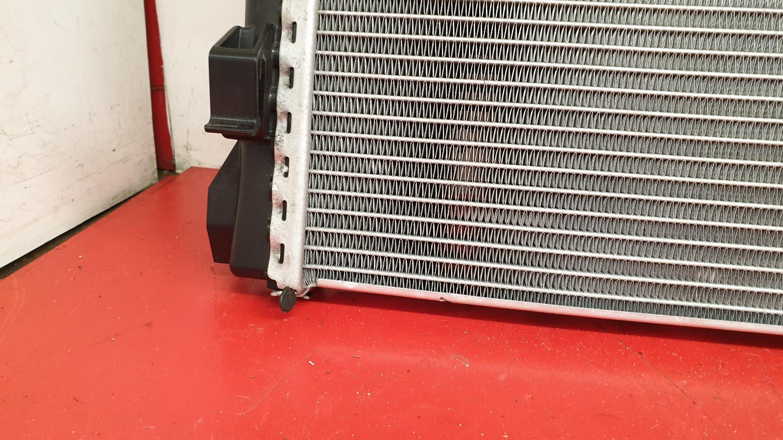 Radiator C Class Mercedes 2018 