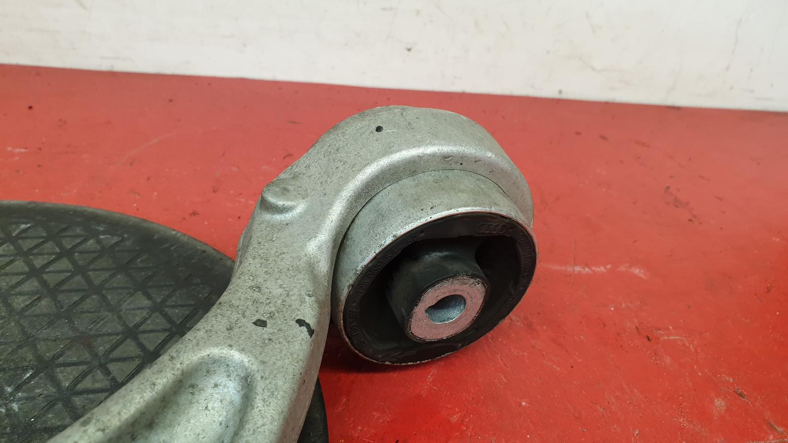 RF Lower Control Arm A4 Audi 2021 