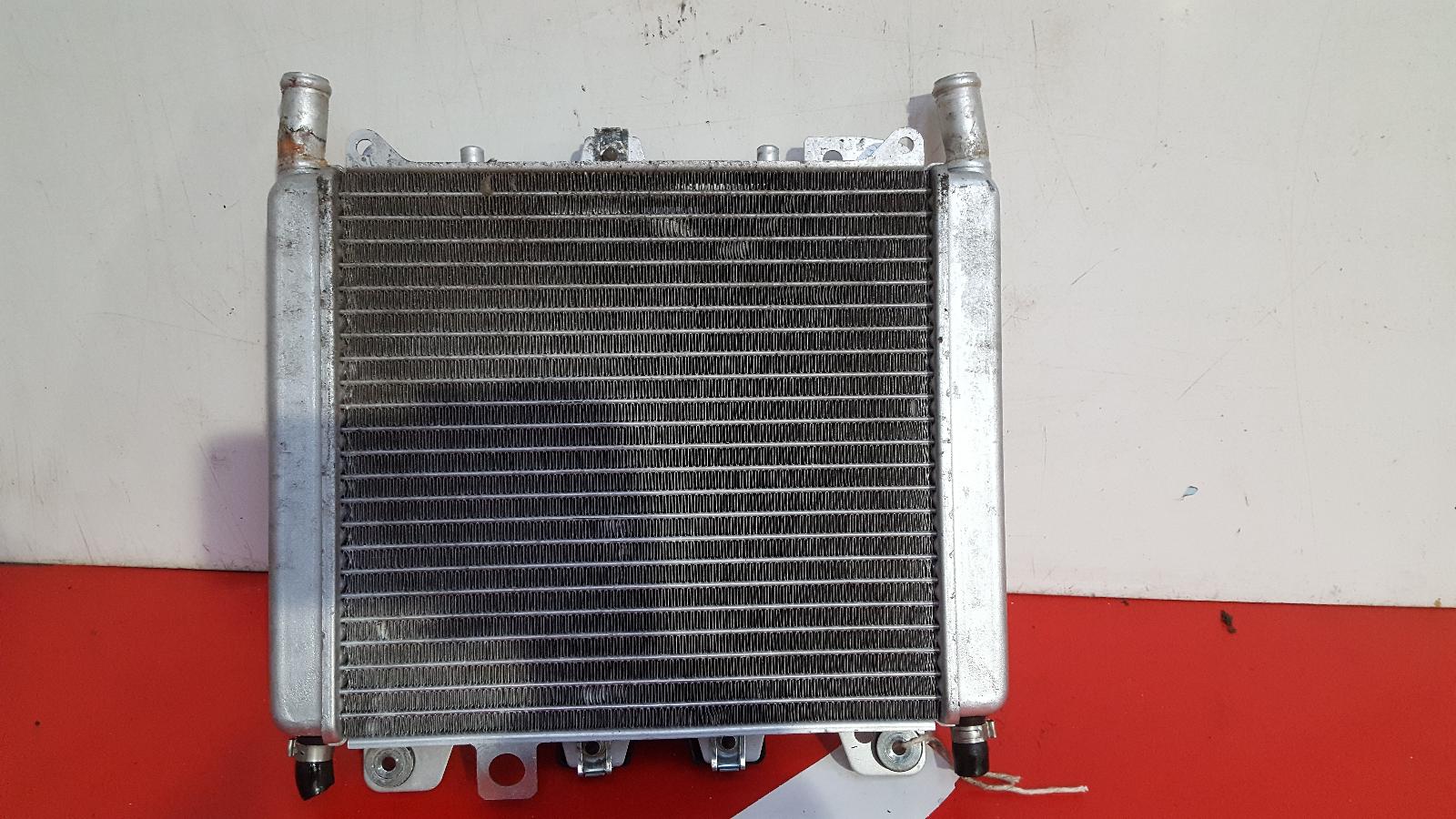 Radiator Beverly Piaggio 2021