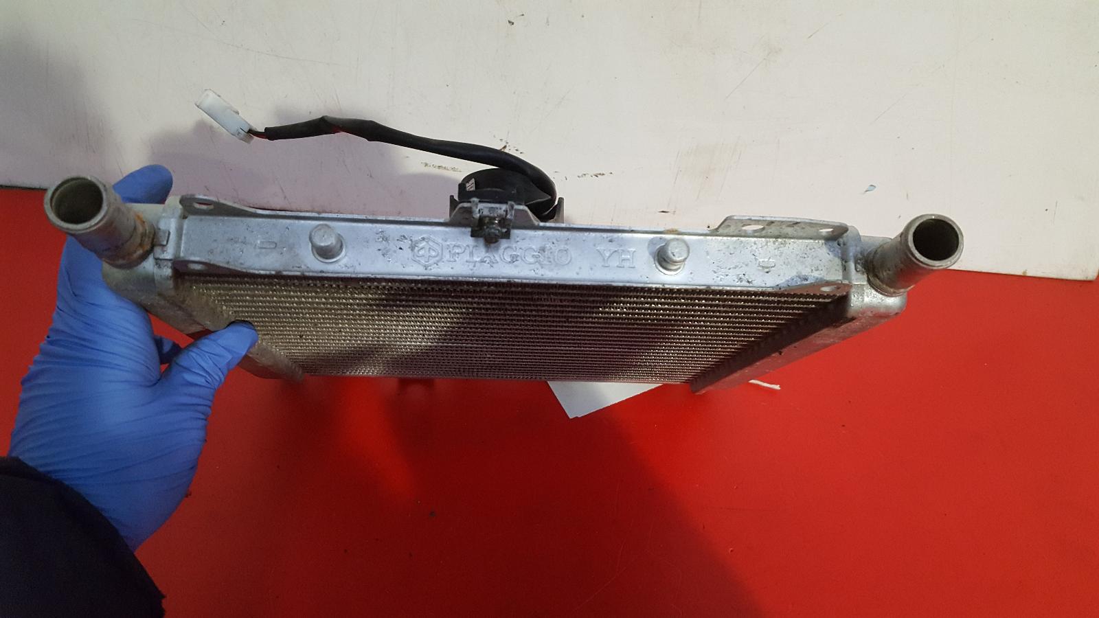 Radiator Beverly Piaggio 2021