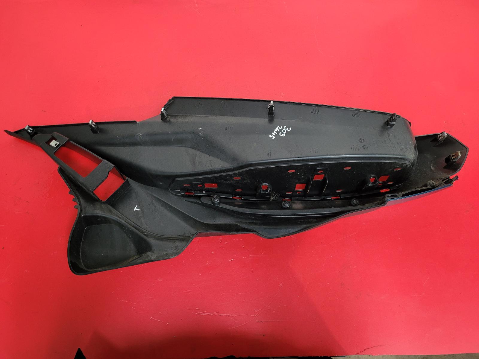 LH Lower Fairing Beverly Piaggio 2021 